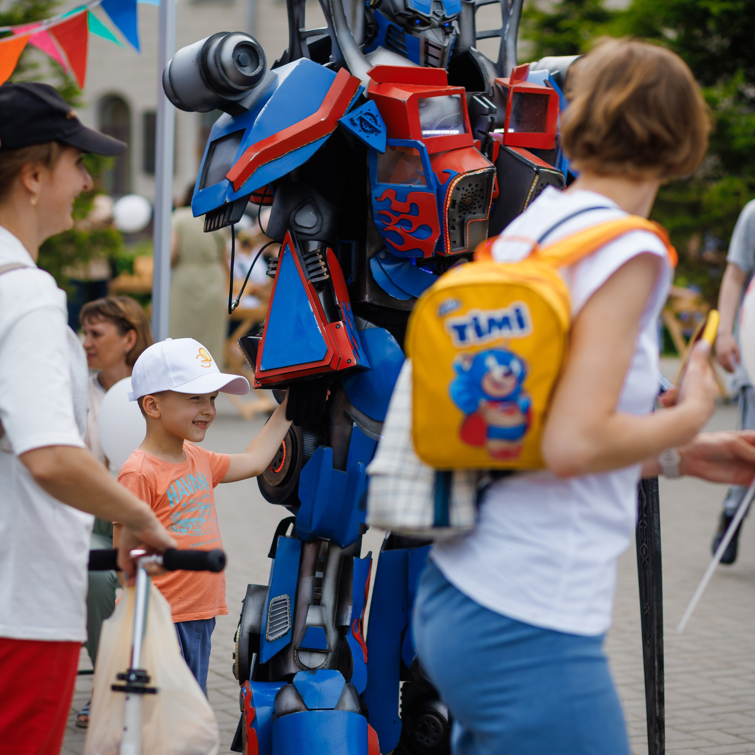 Инклюзивный Праздник: Алиса. YUUJIN PHOTO — Фотограф, преподаватель, режиссер в разных жанрах