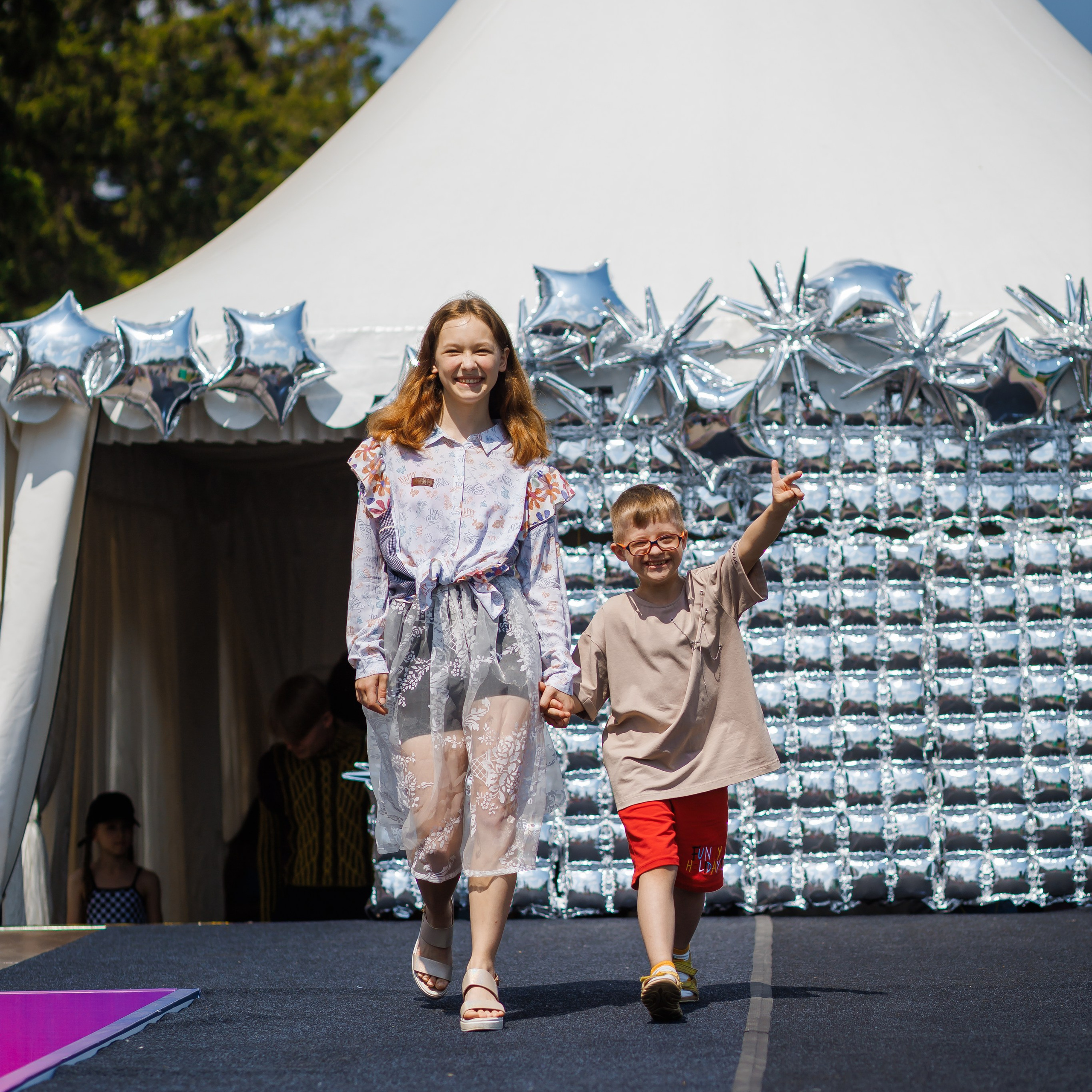 Инклюзивный Праздник: Алиса. YUUJIN PHOTO — Фотограф, преподаватель, режиссер в разных жанрах