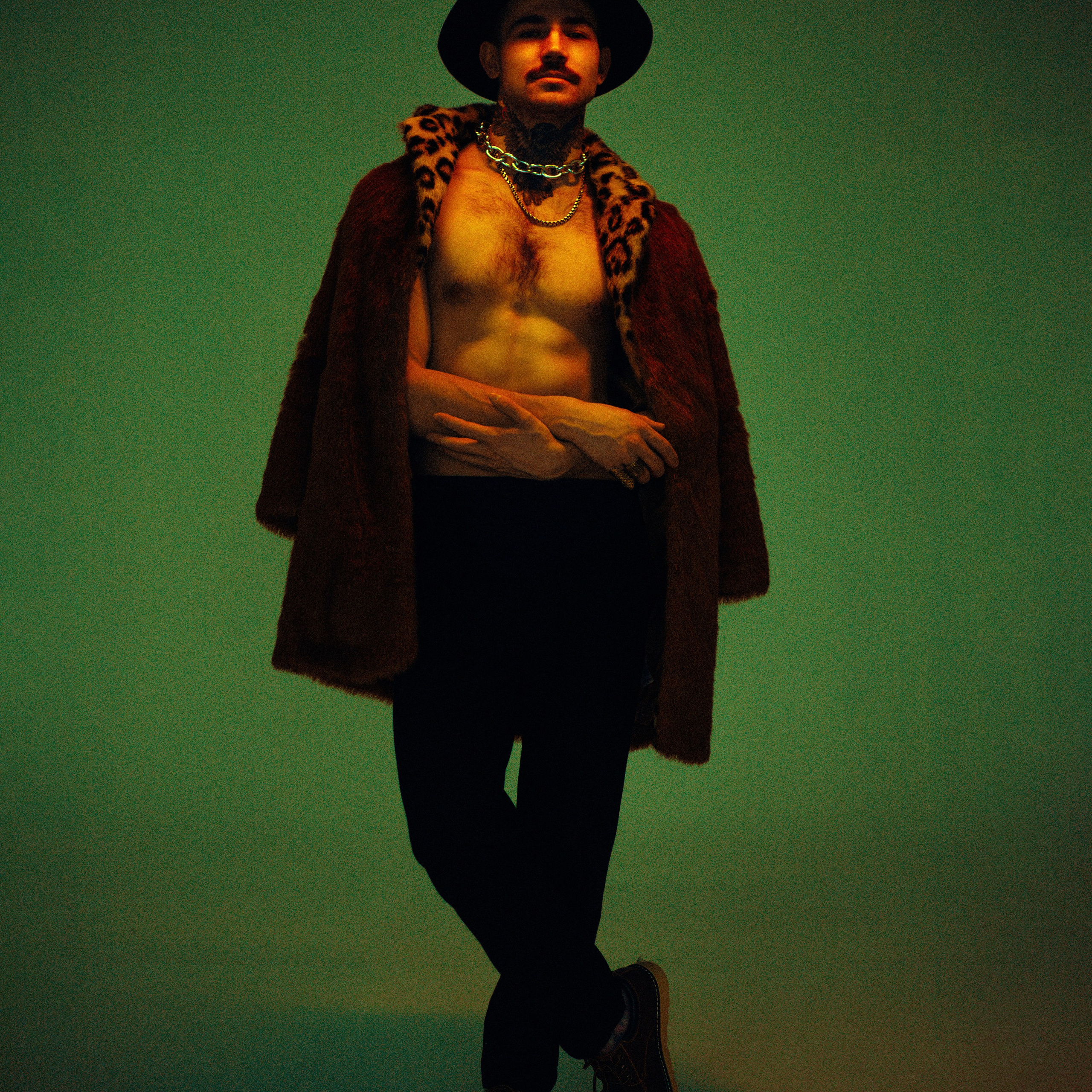 ALL IN. YUUJIN PHOTO — Фотограф, преподаватель, режиссер в разных жанрах