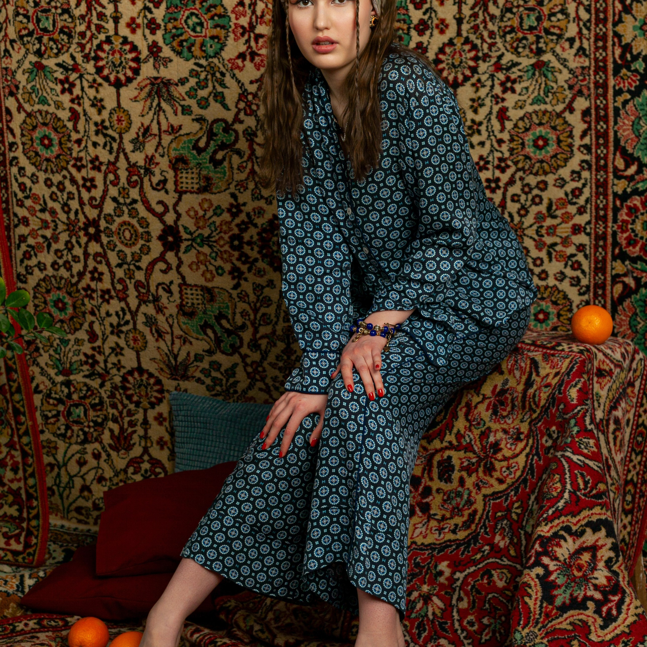 MK DETKI: Carpet. YUUJIN PHOTO — Фотограф, преподаватель, режиссер в разных жанрах