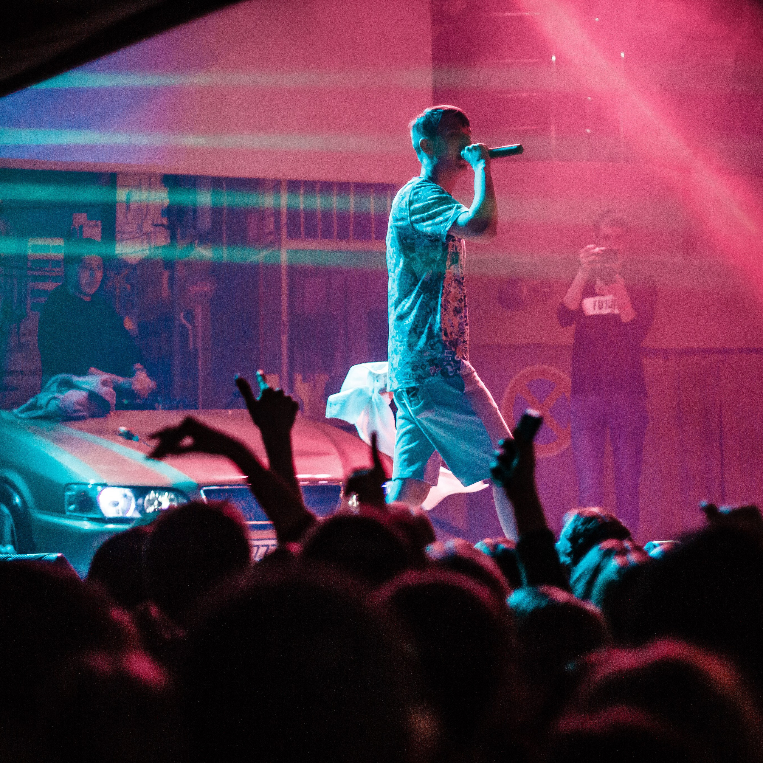 Тима Белорусских. YUUJIN PHOTO — Фотограф, преподаватель, режиссер в разных жанрах