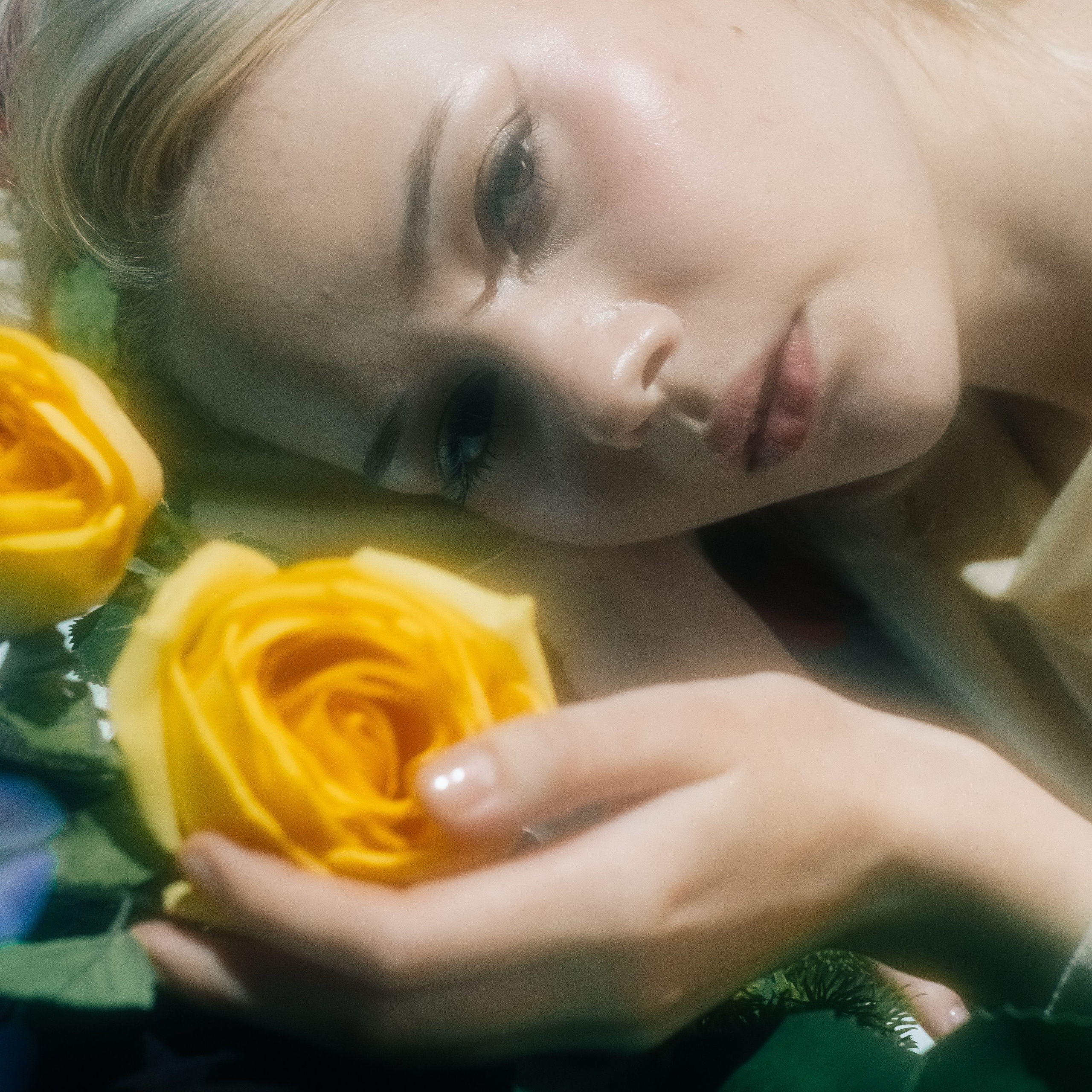 BROKEN YEAR: 2021. YUUJIN PHOTO — Фотограф, преподаватель, режиссер в разных жанрах