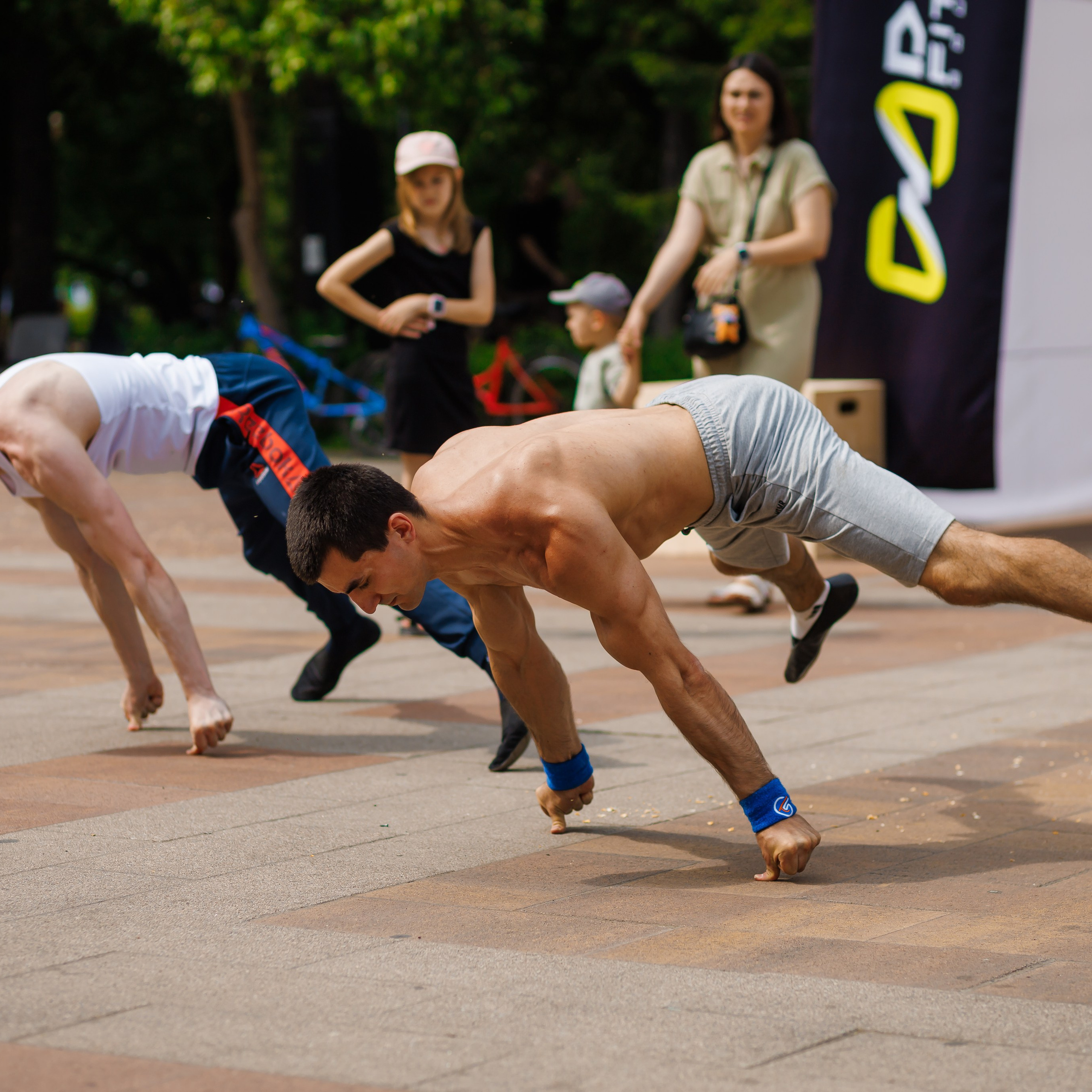 Инклюзивный Праздник: Алиса. YUUJIN PHOTO — Фотограф, преподаватель, режиссер в разных жанрах