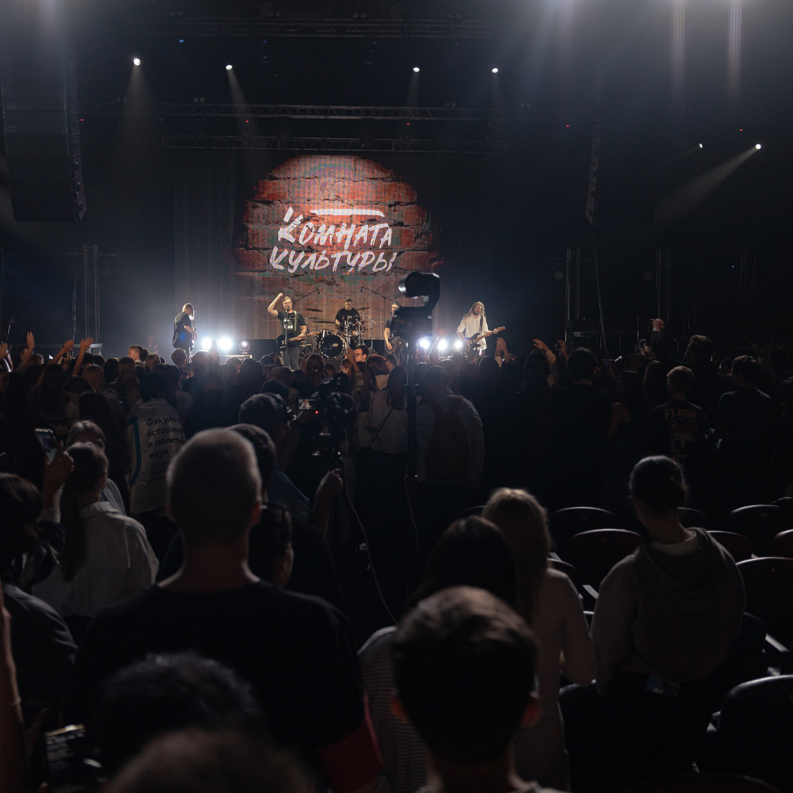 Женя Трифонов. YUUJIN PHOTO — Фотограф, преподаватель, режиссер в разных жанрах