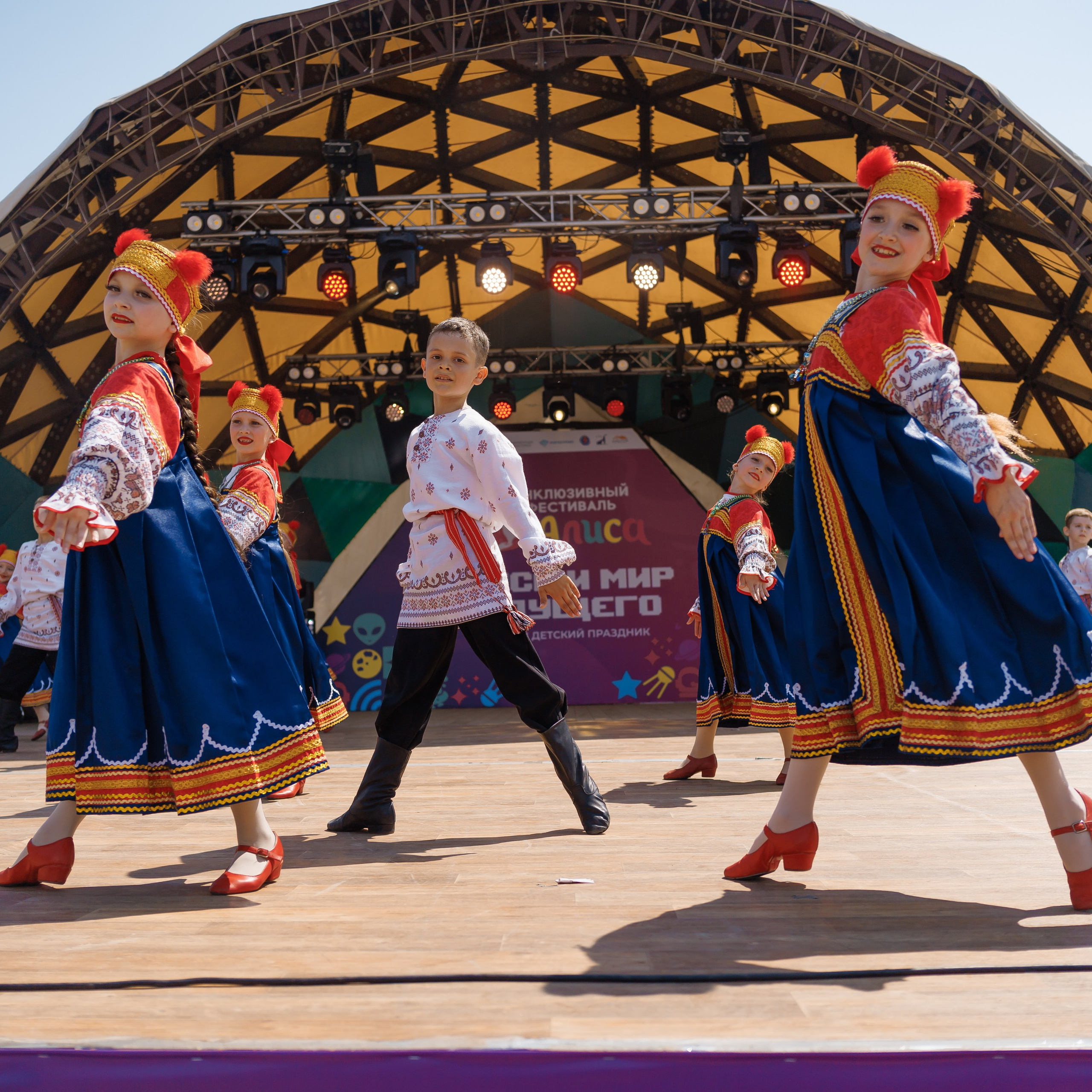 Инклюзивный Праздник: Алиса. YUUJIN PHOTO — Фотограф, преподаватель, режиссер в разных жанрах