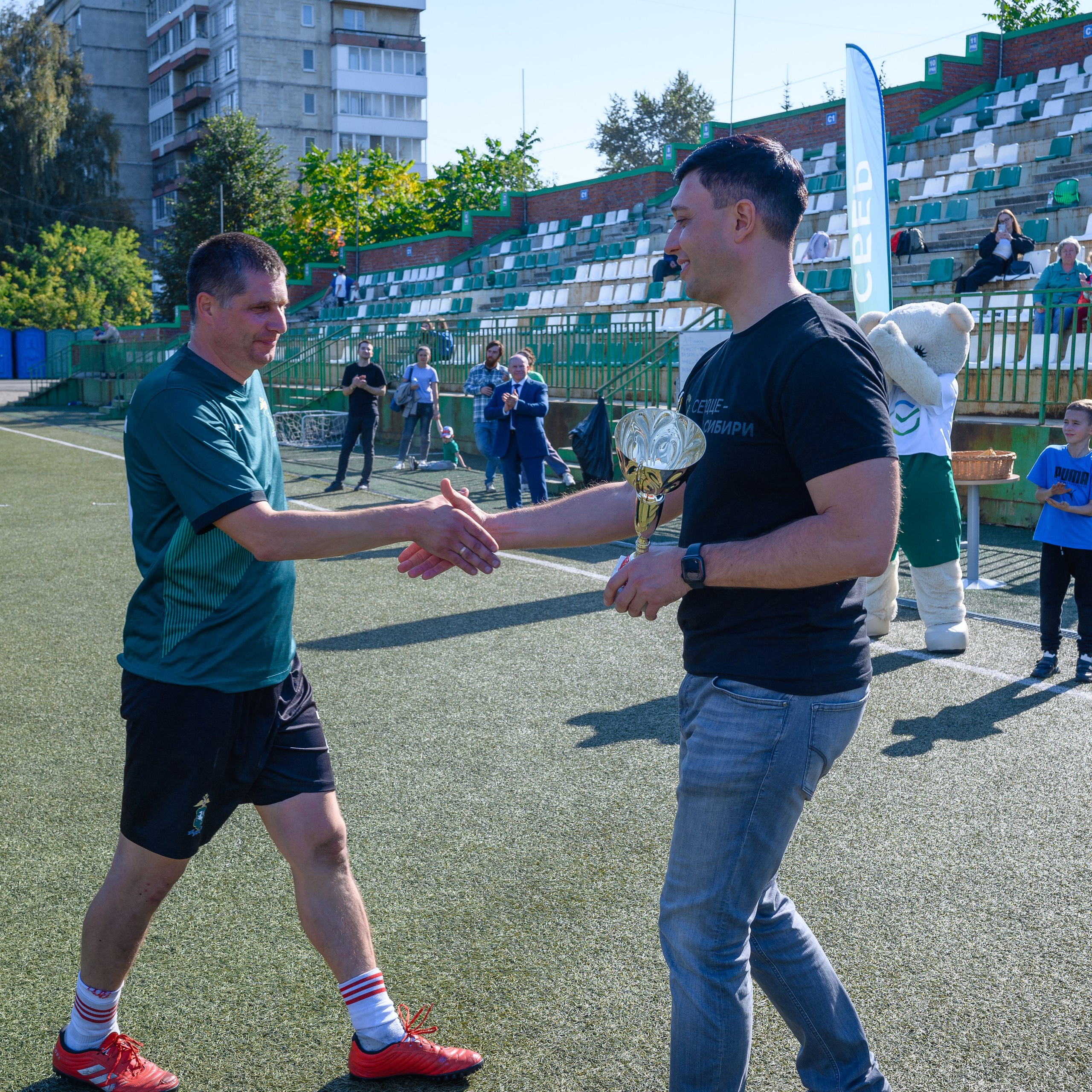 Сбербанк: Соревнования по футболу. YUUJIN PHOTO — Фотограф, преподаватель, режиссер в разных жанрах