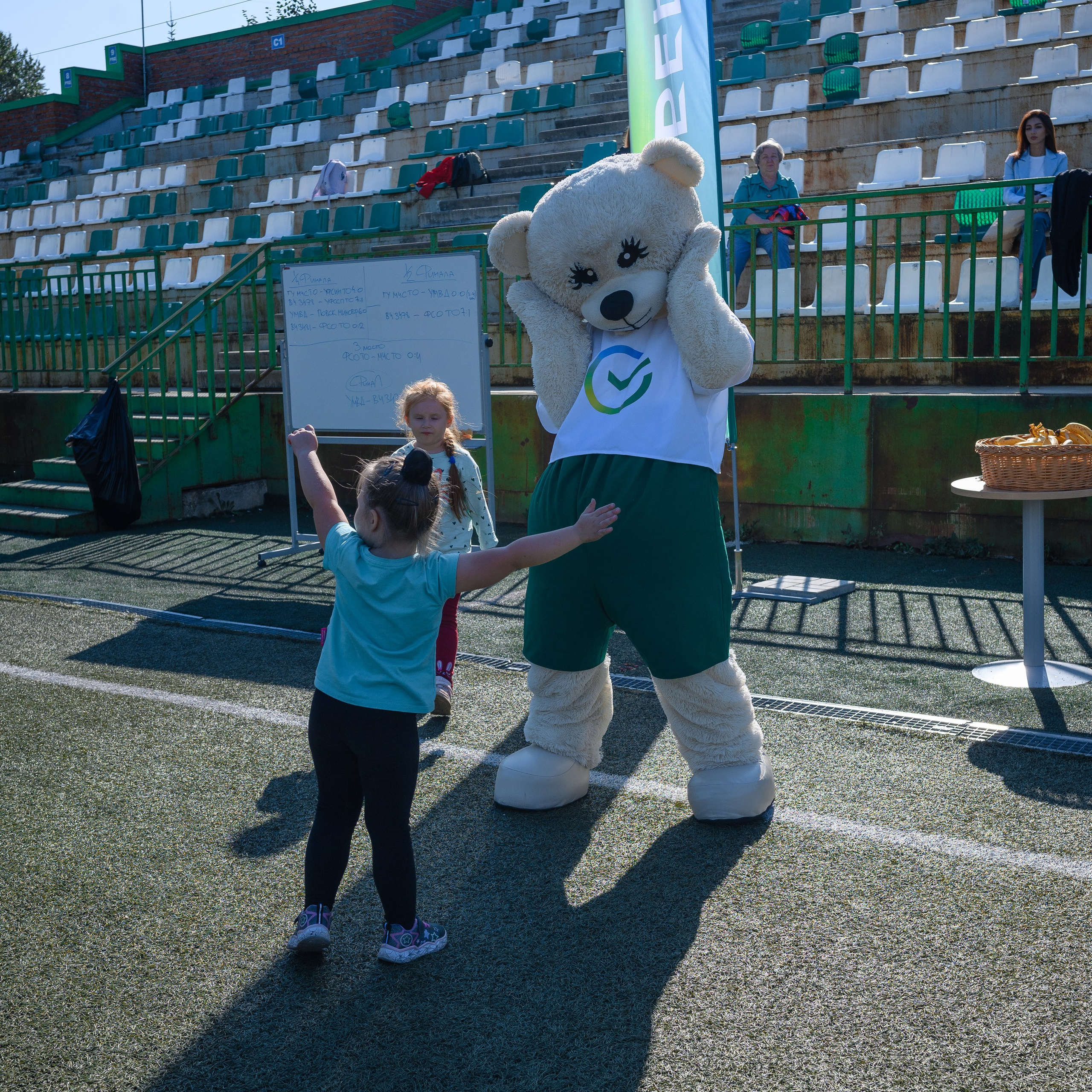 Сбербанк: Соревнования по футболу. YUUJIN PHOTO — Фотограф, преподаватель, режиссер в разных жанрах