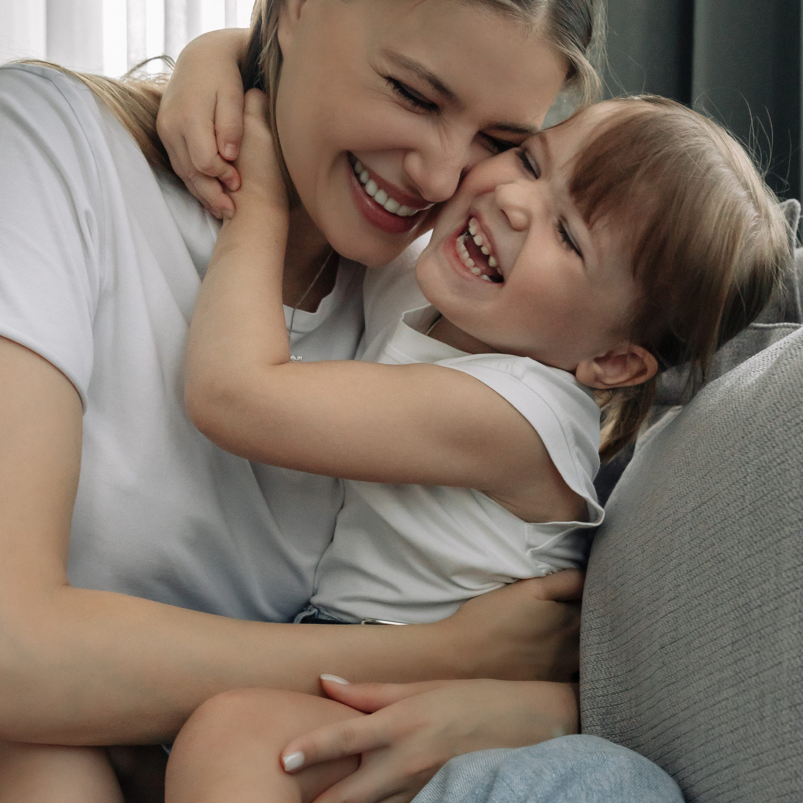 Дана и Оливия