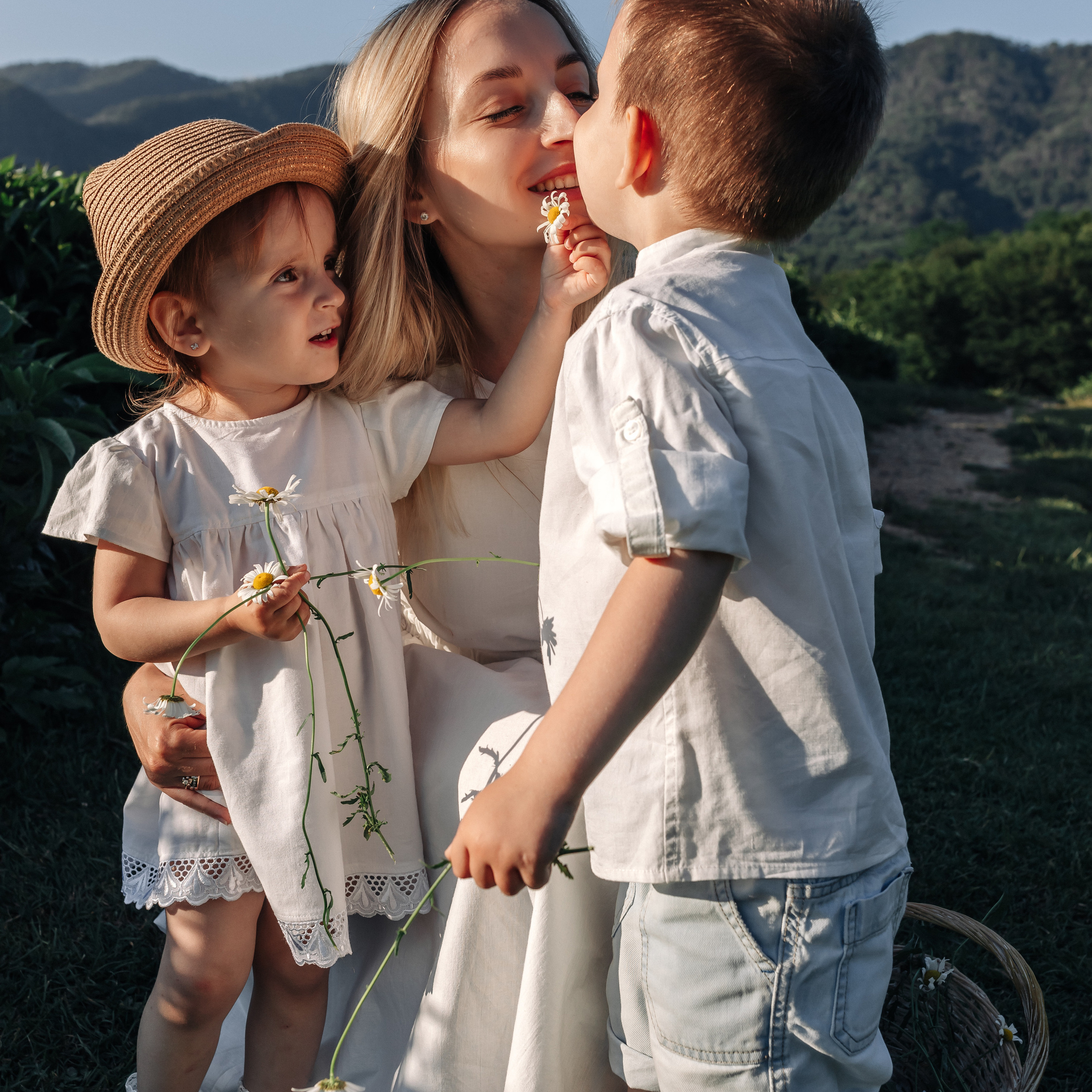 Виталий, Вероника, Родион, Алена