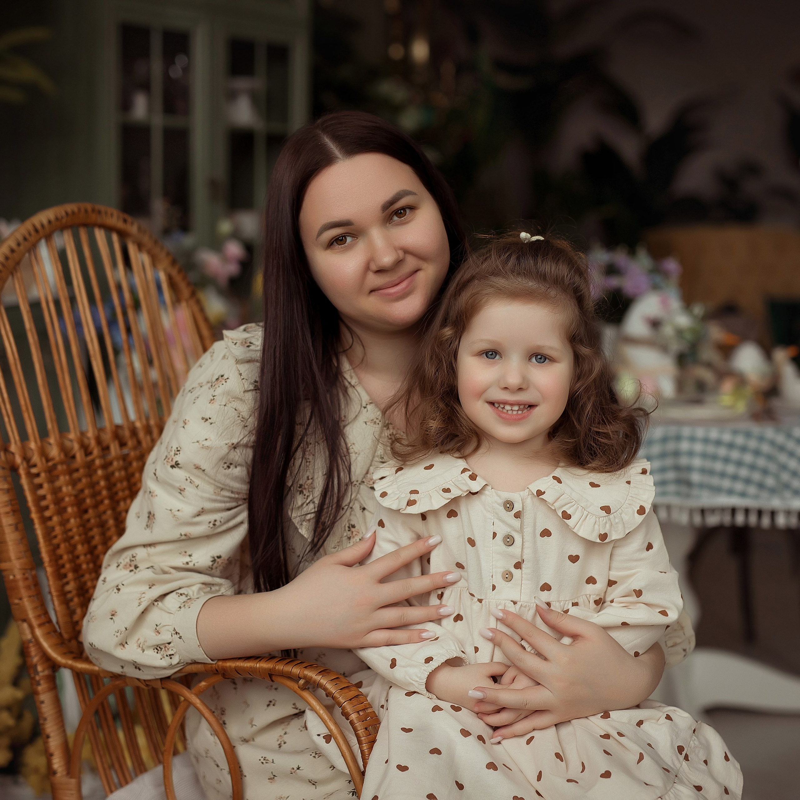 Марина и Есения