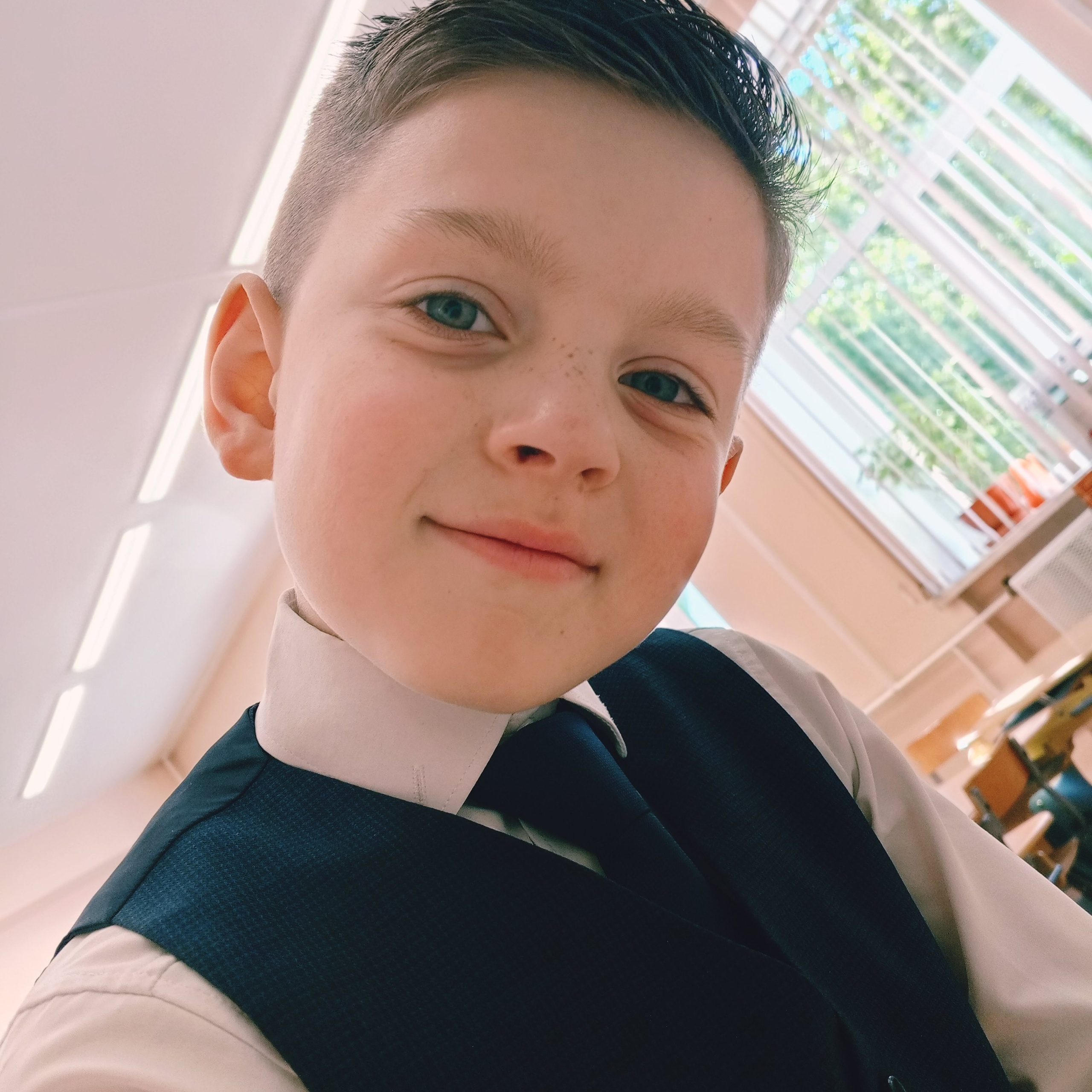 Съемки: в Санкт-Петербурге, Москве + киносъемки