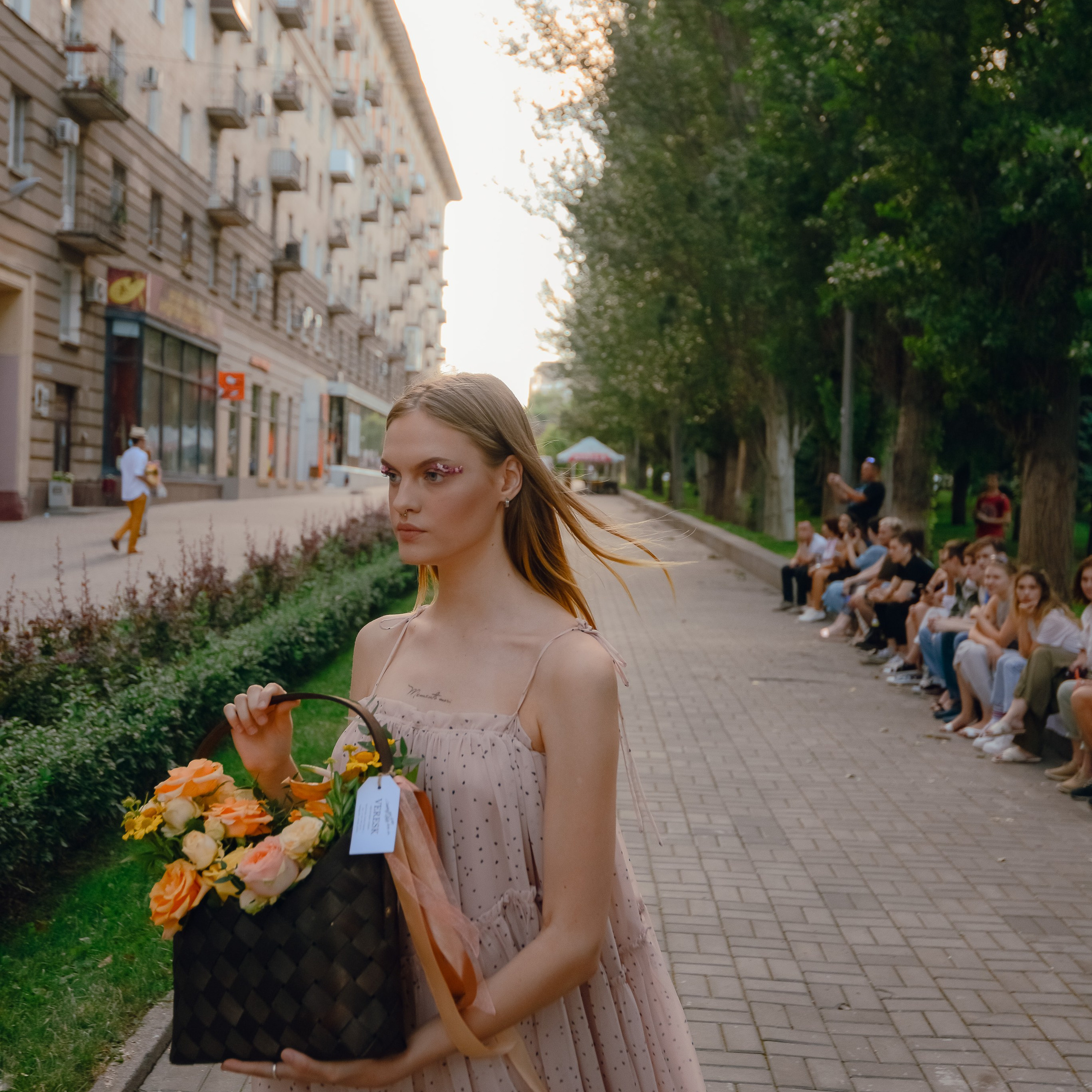 Репортаж с модного показа в ковидные времена. Фотограф Диана Одинцова в Волгограде