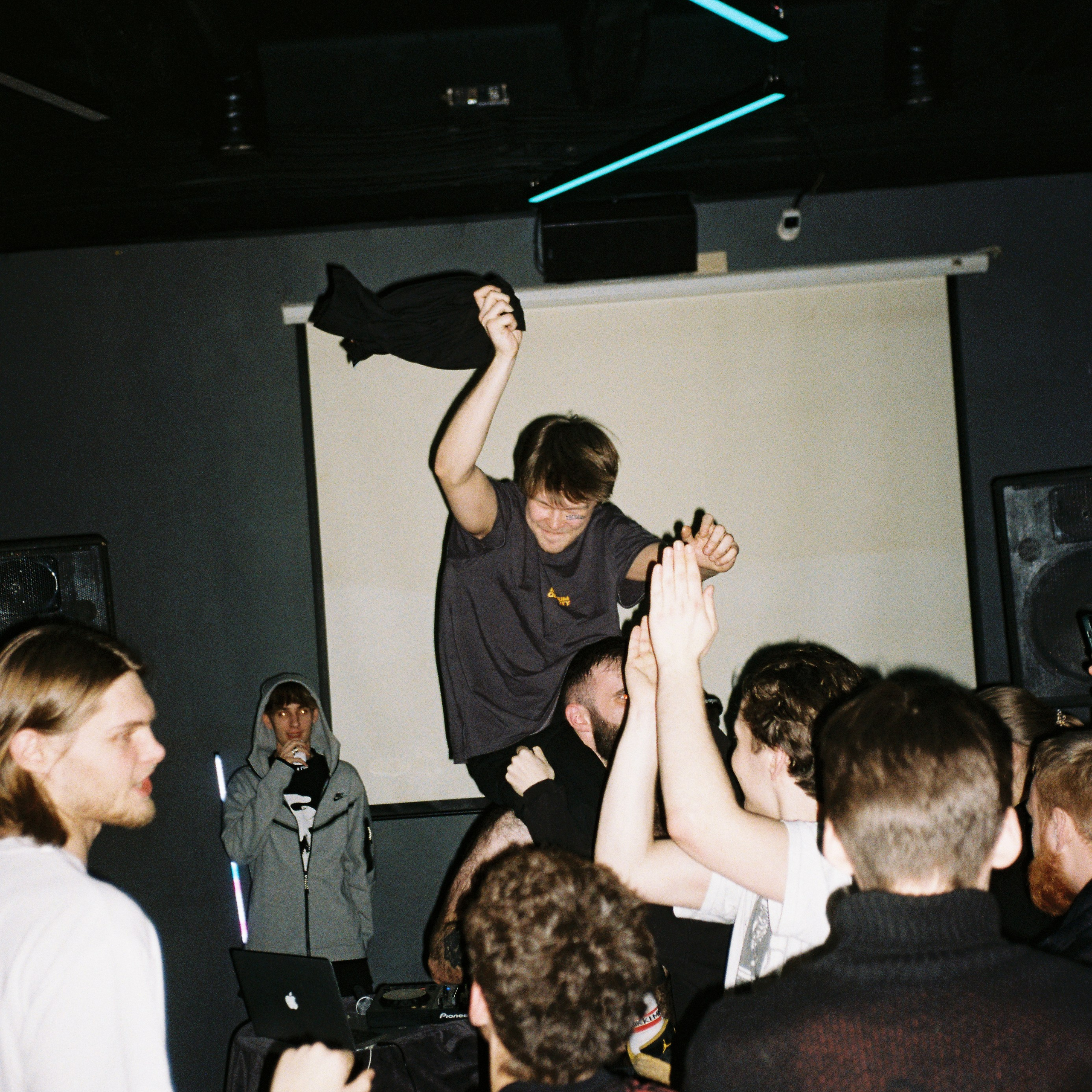 «cheaks» party. Плёночный фотограф — Москва