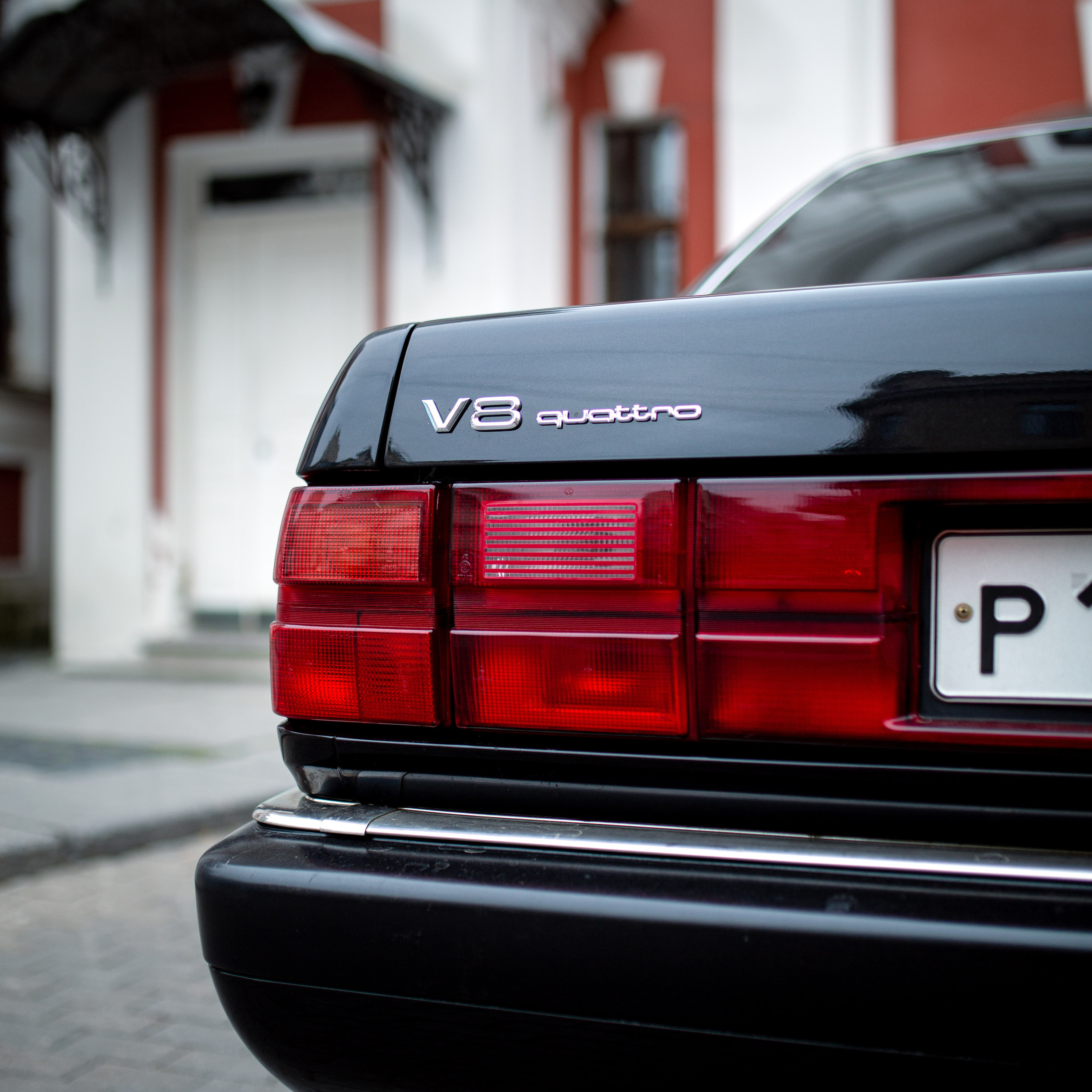 Audi V8 Long