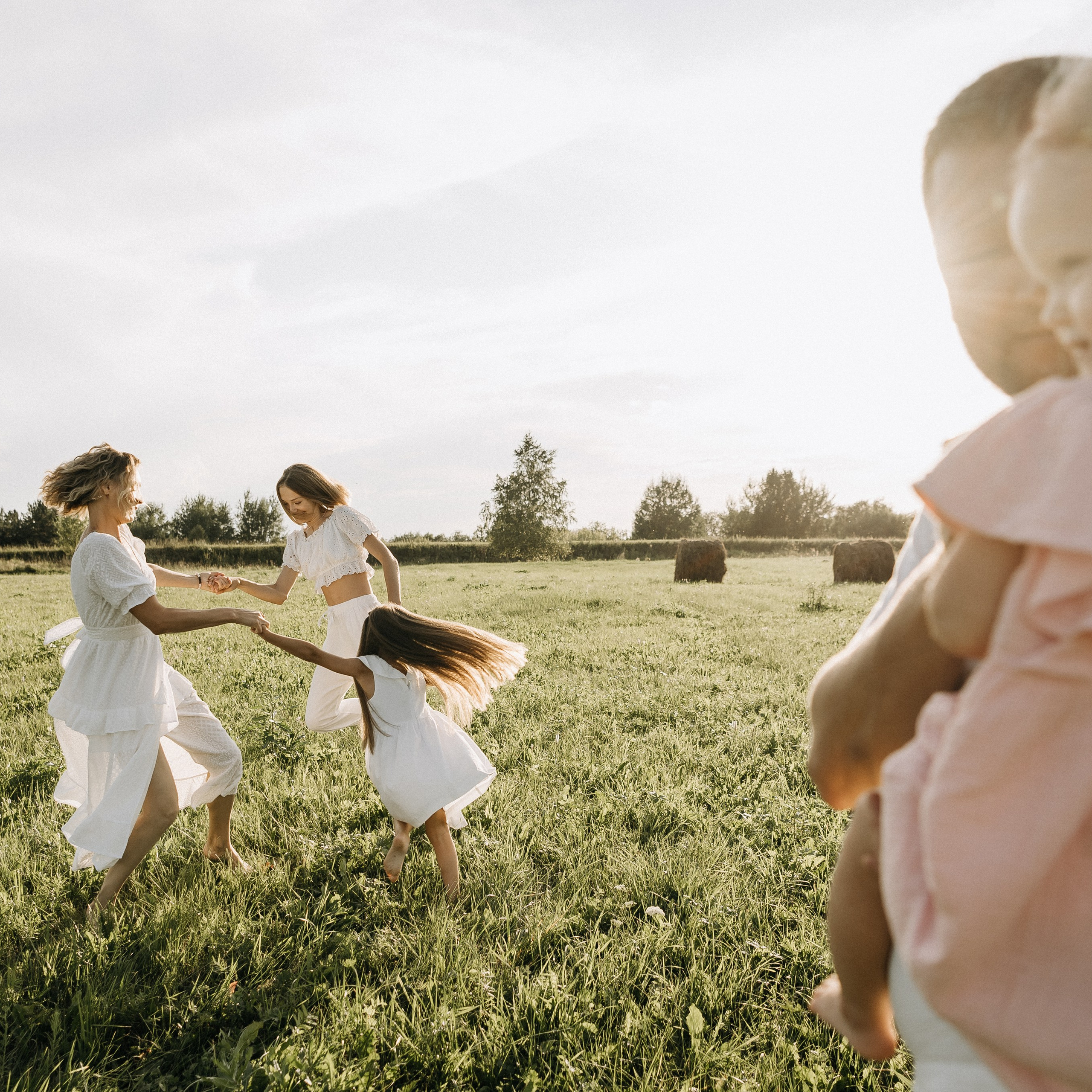 Таня, Вова + 3