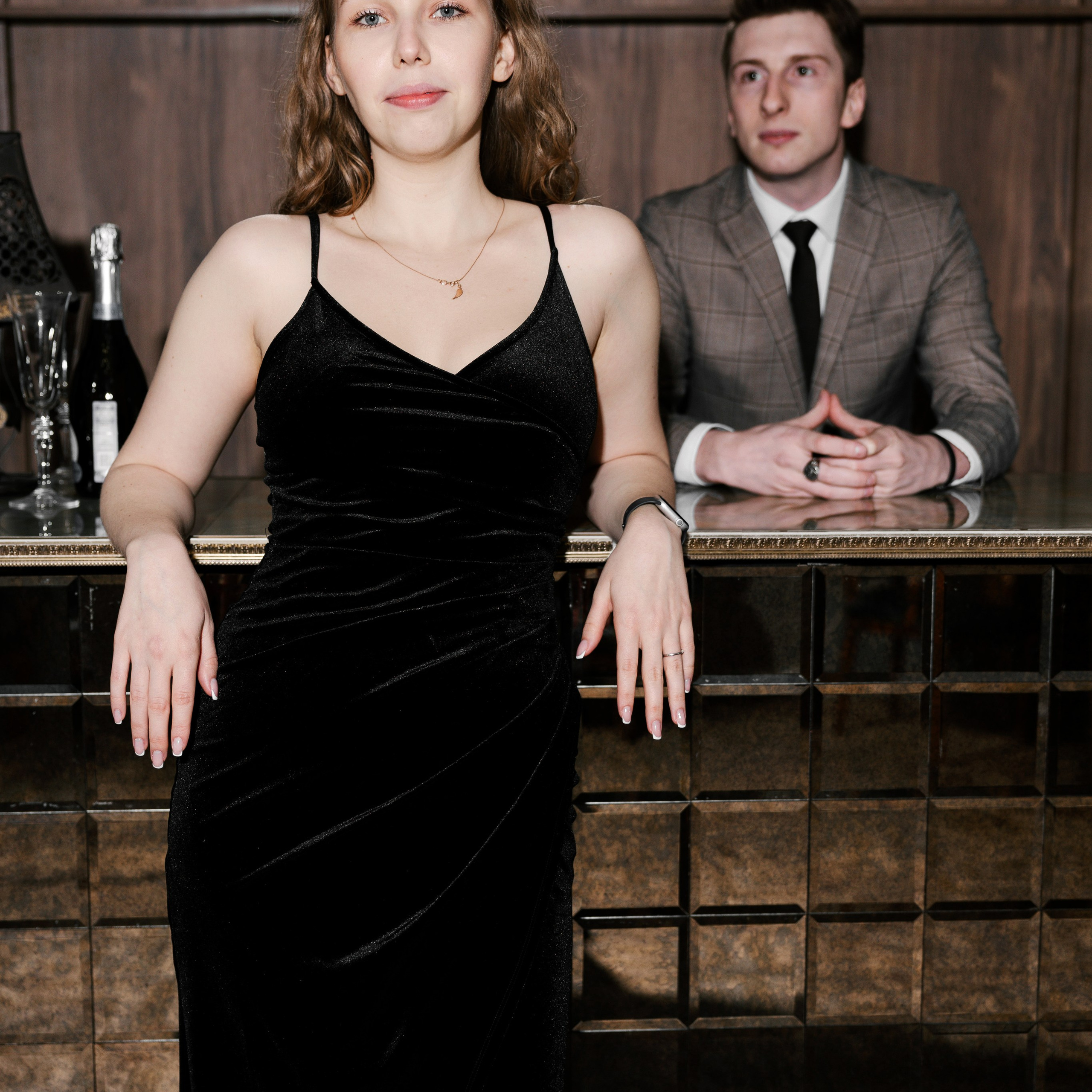 Настя и&nbsp;Антон в&nbsp;библиотеке с&nbsp;баром