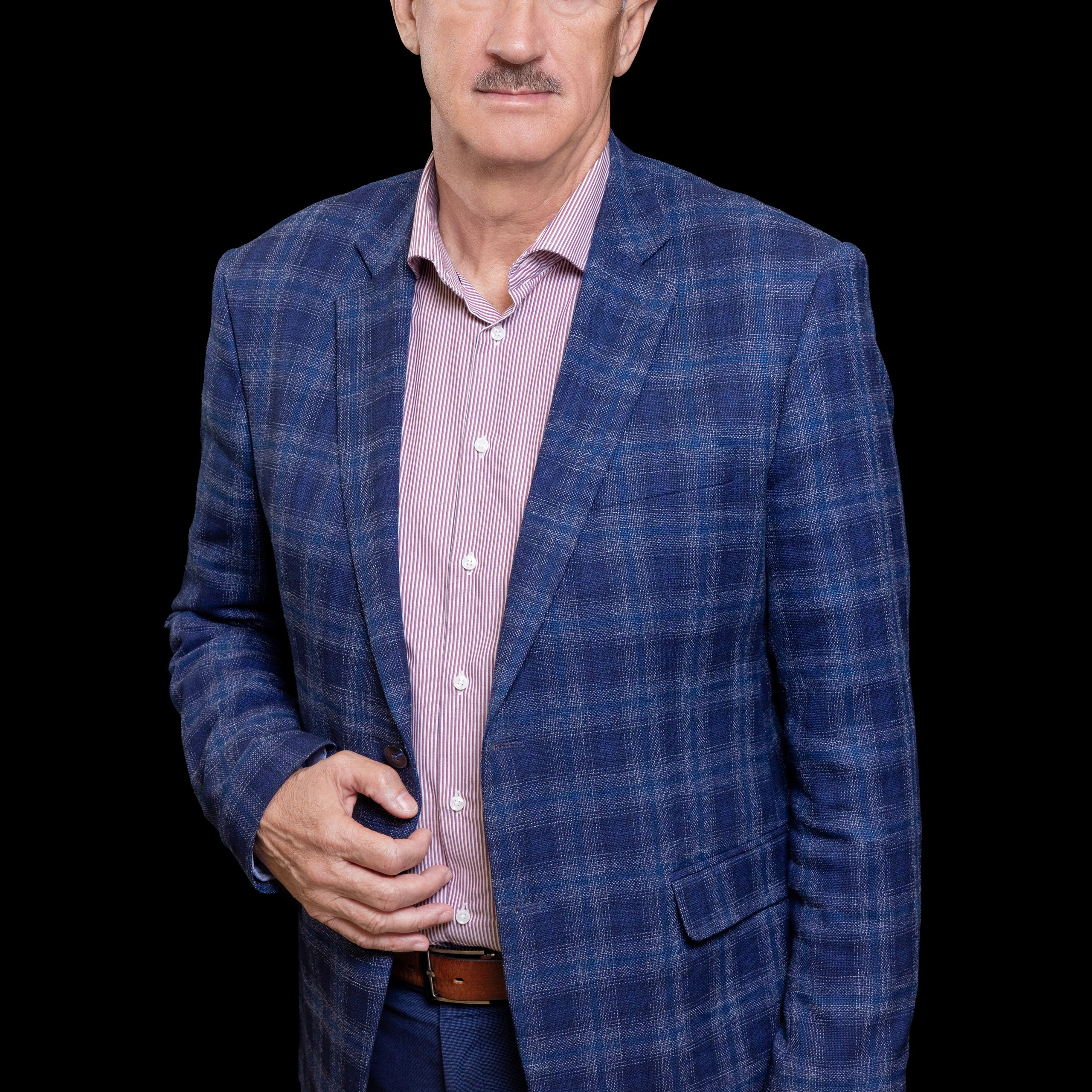 Деловой портрет директора винокуренного завода