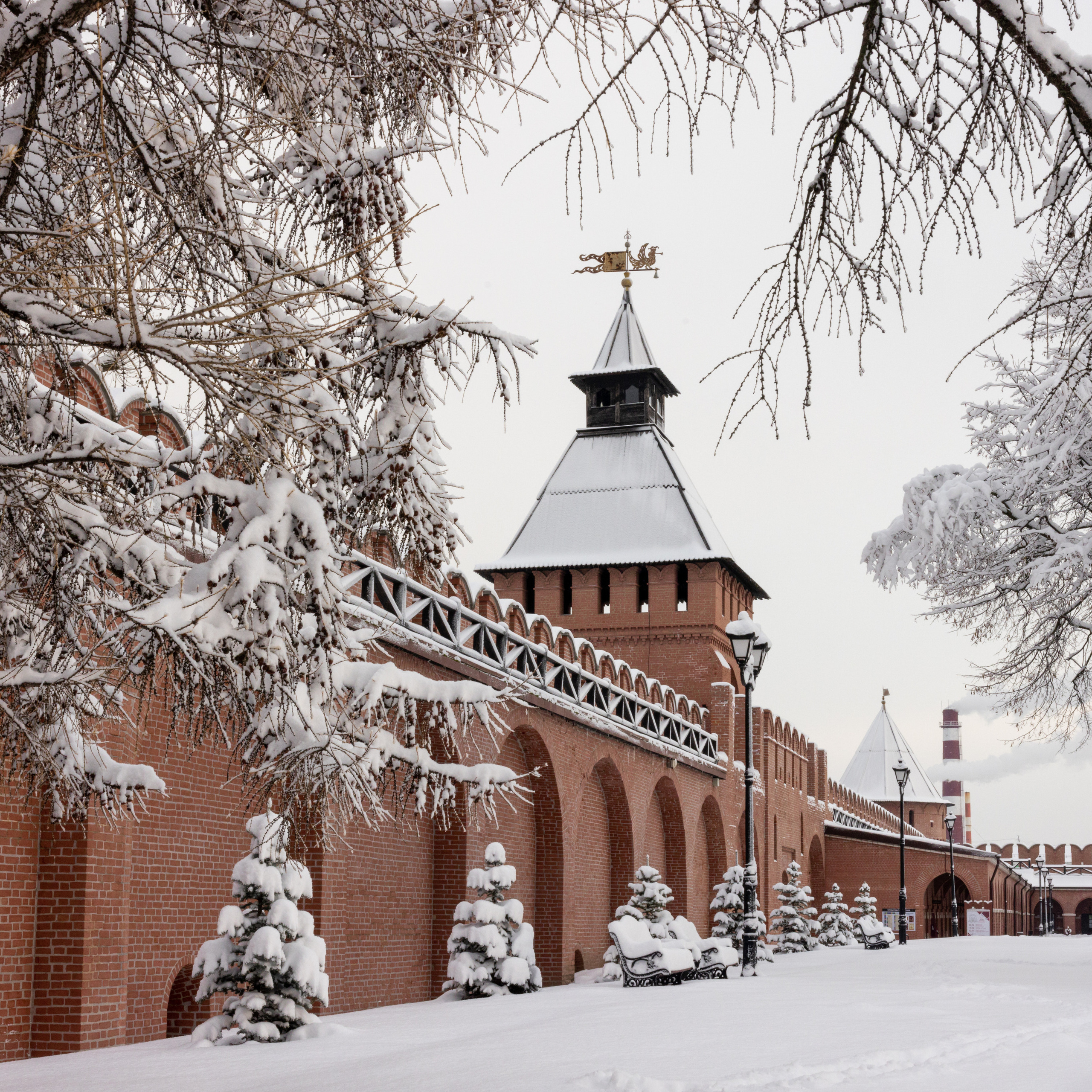 Тульский кремль после снегопада 16 декабря 2022 года.