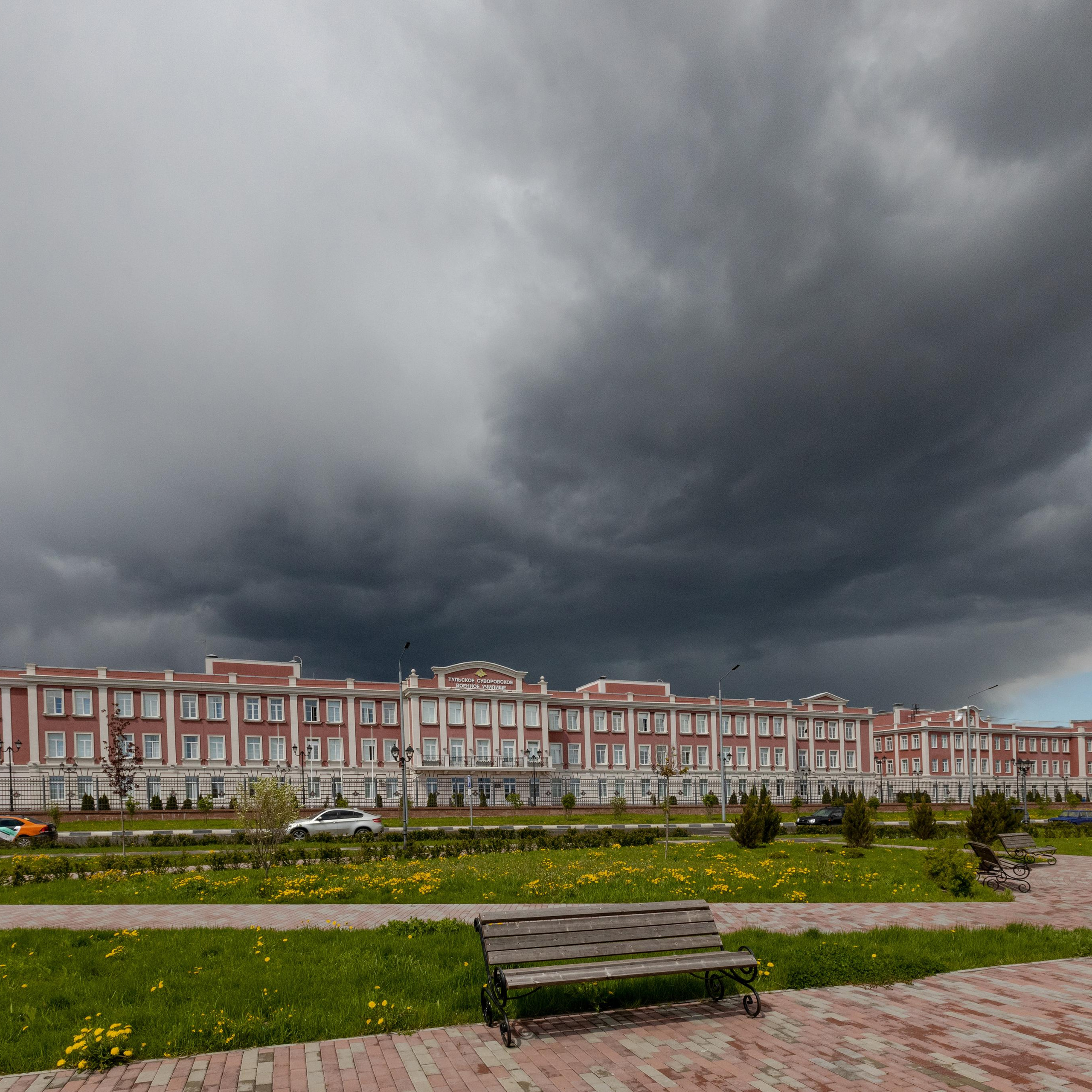 ТУЛЬСКОЕ СУВОРОВСКОЕ ВОЕННОЕ УЧИЛИЩЕ МИНИСТЕРСТВА ОБОРОНЫ РФ