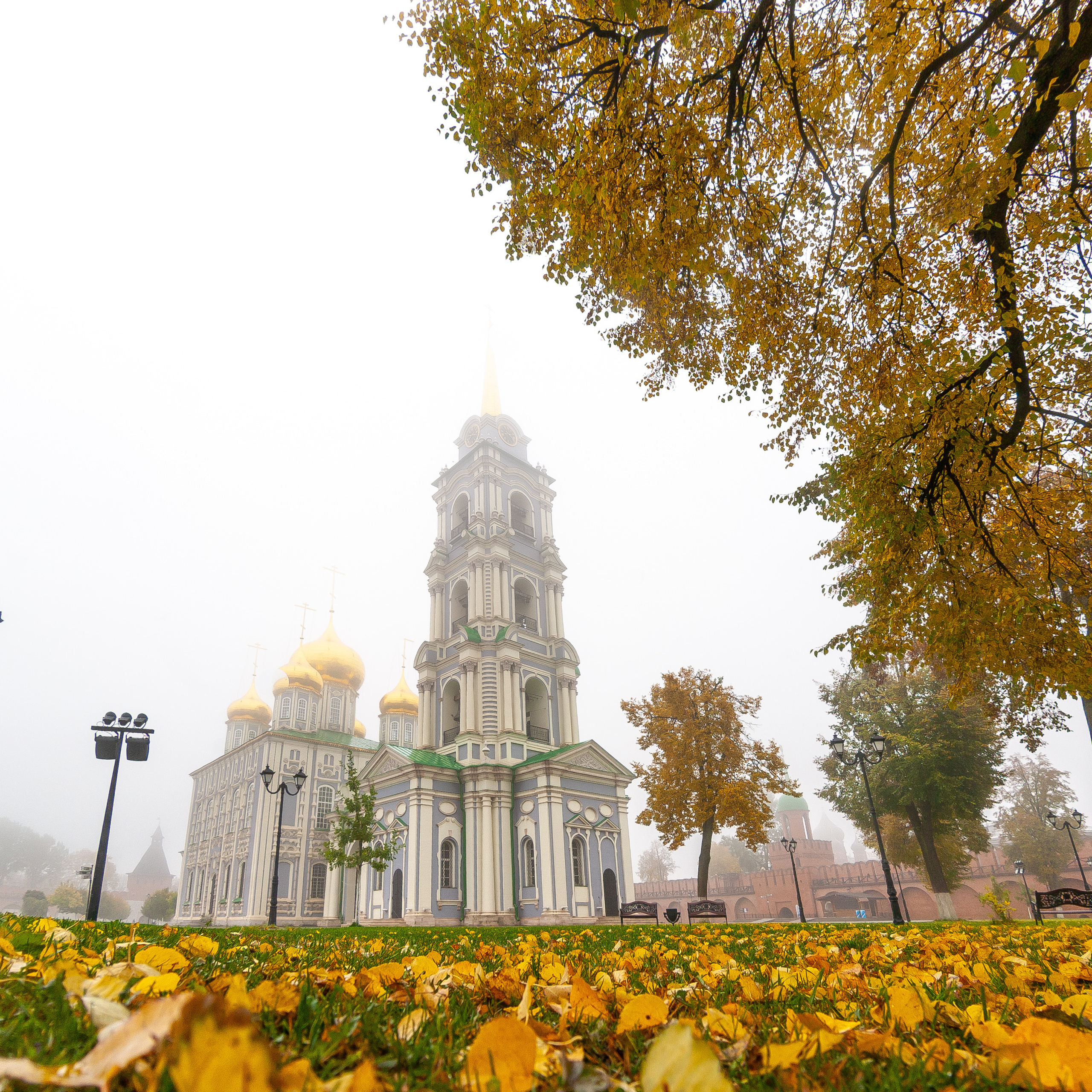 Тульский кремль осень (старенький 5Д и зенитар)