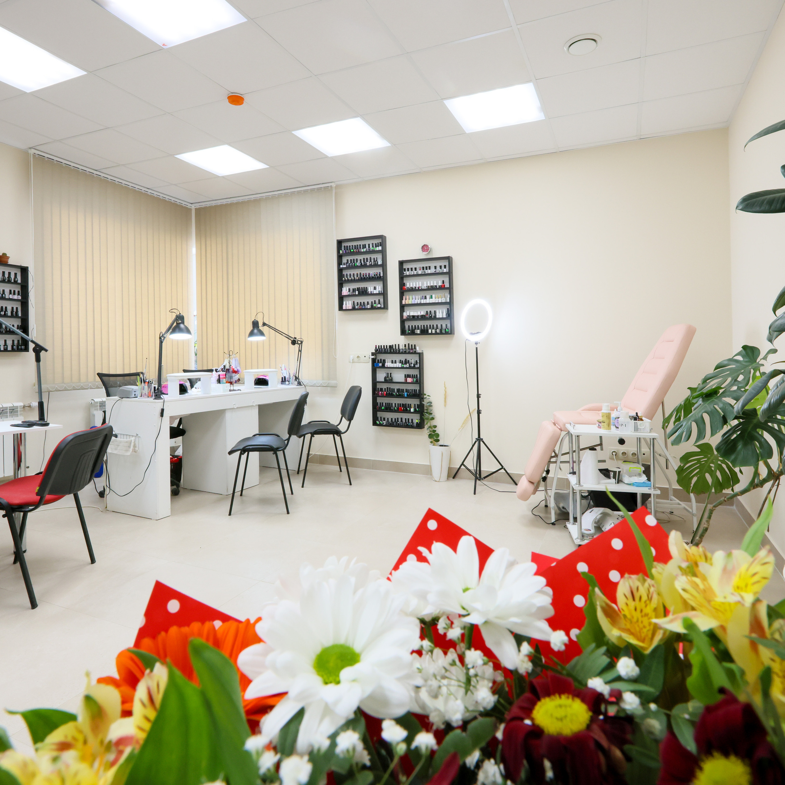 Интерьерная фотосъемка для студии красоты «МАРС»