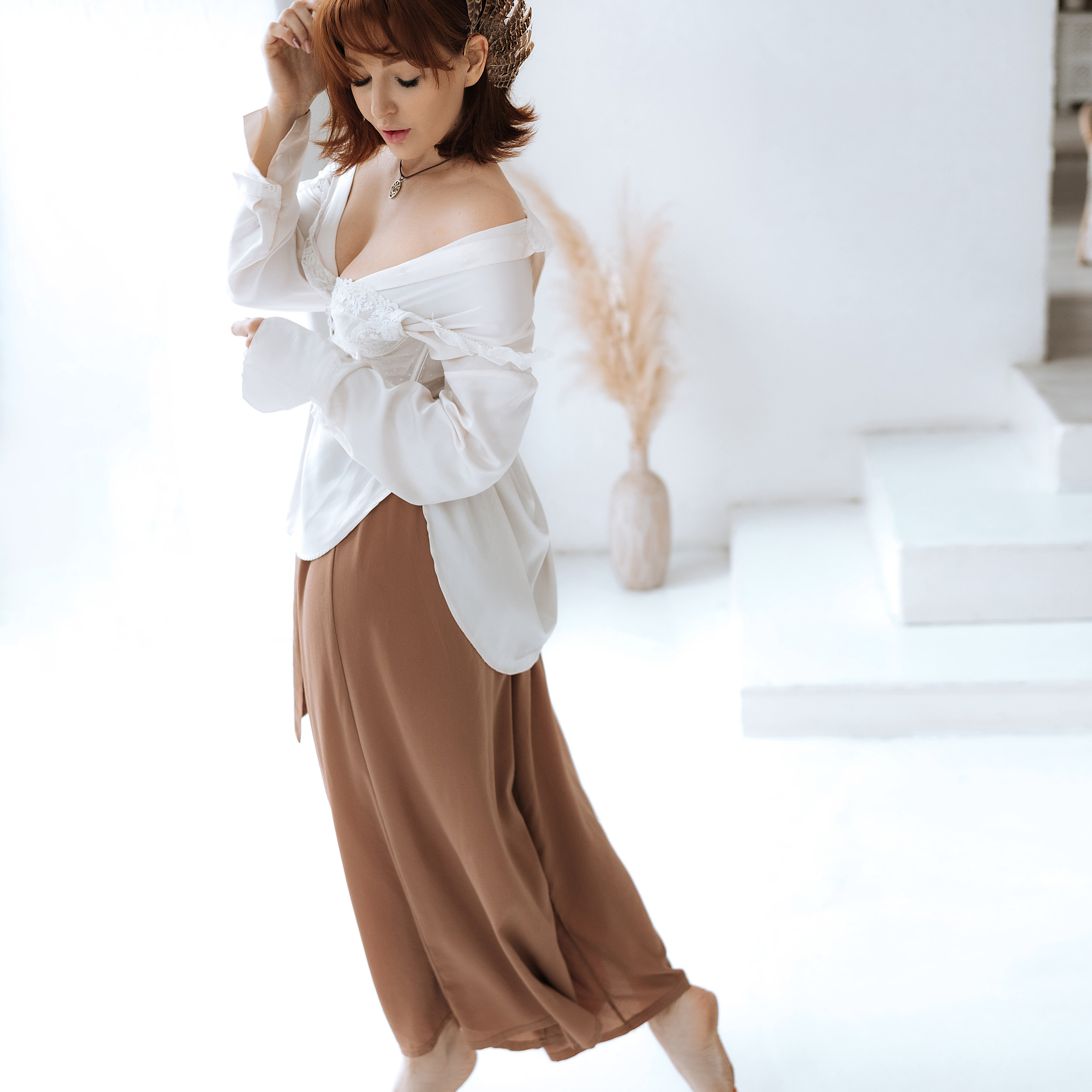 Женские портретные фотосессии в Москве от фотографа Анастасии Инвиш. Эротическая фотосессия в стилю ню в Москве — заказать ню фотосессию от 19 800 руб!