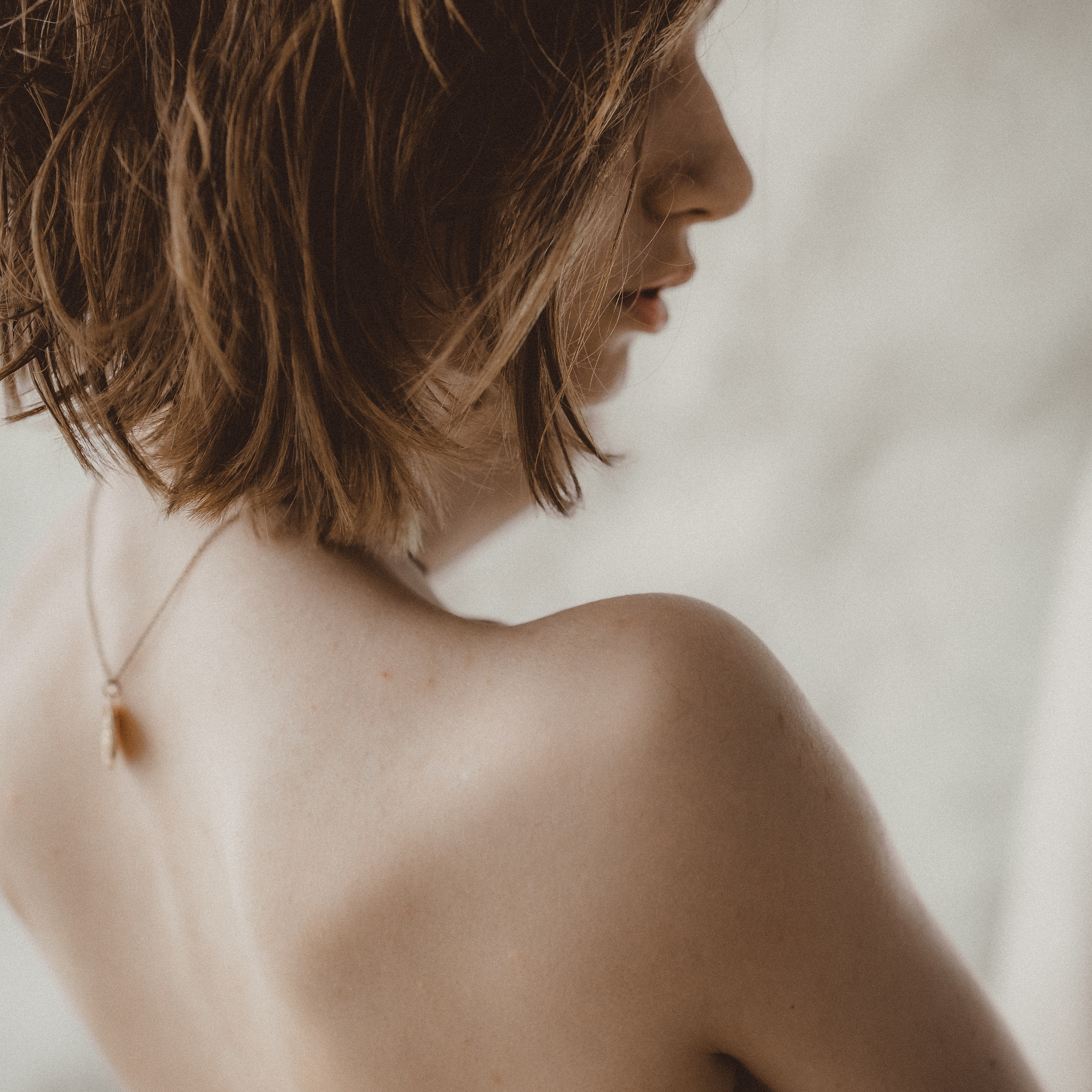 Женские портретные фотосессии в Москве от фотографа Анастасии Инвиш. Эротическая фотосессия в стилю ню в Москве — заказать ню фотосессию от 19 800 руб!