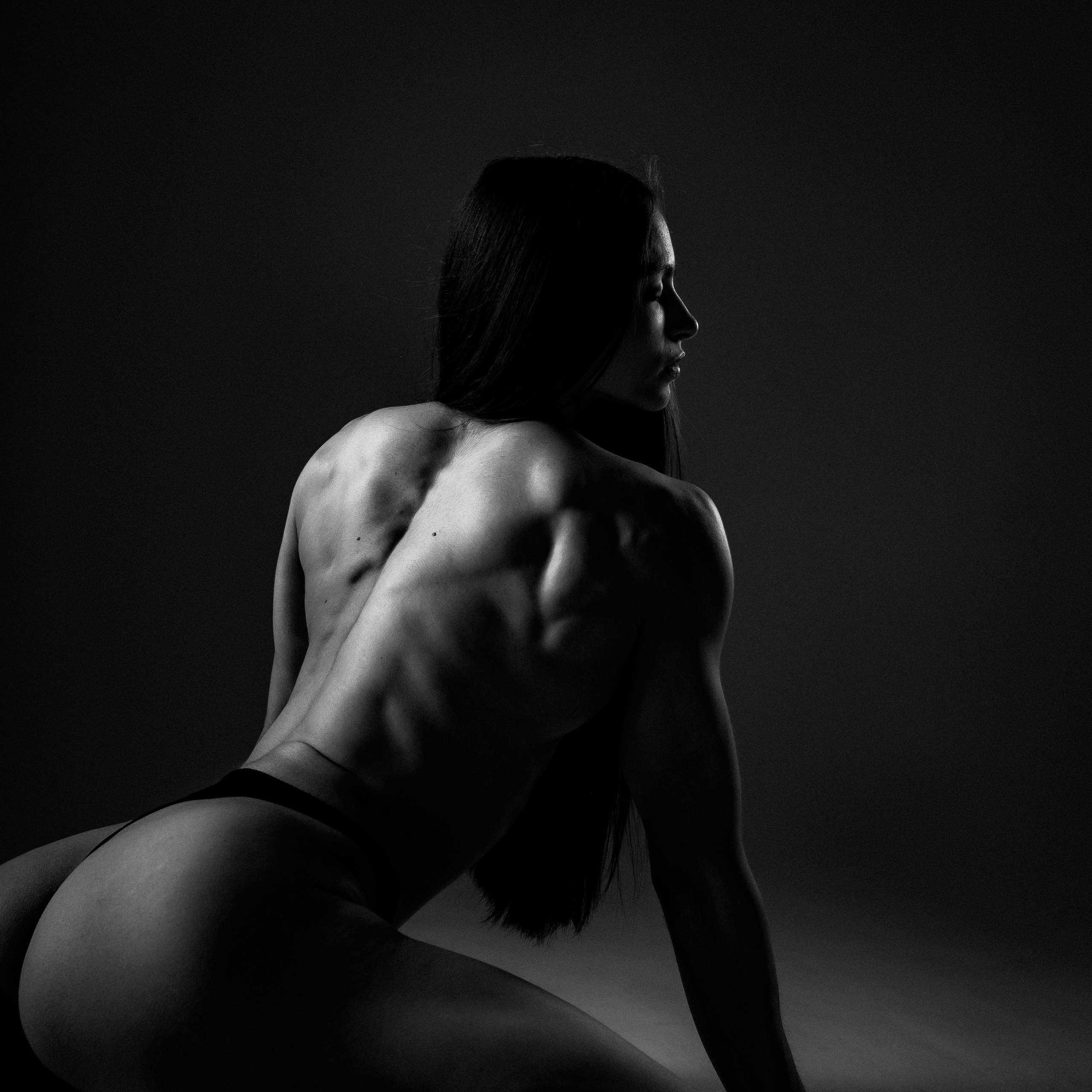 Женские портретные фотосессии в Москве от фотографа Анастасии Инвиш. Эротическая фотосессия в стилю ню в Москве — заказать ню фотосессию от 19 800 руб!