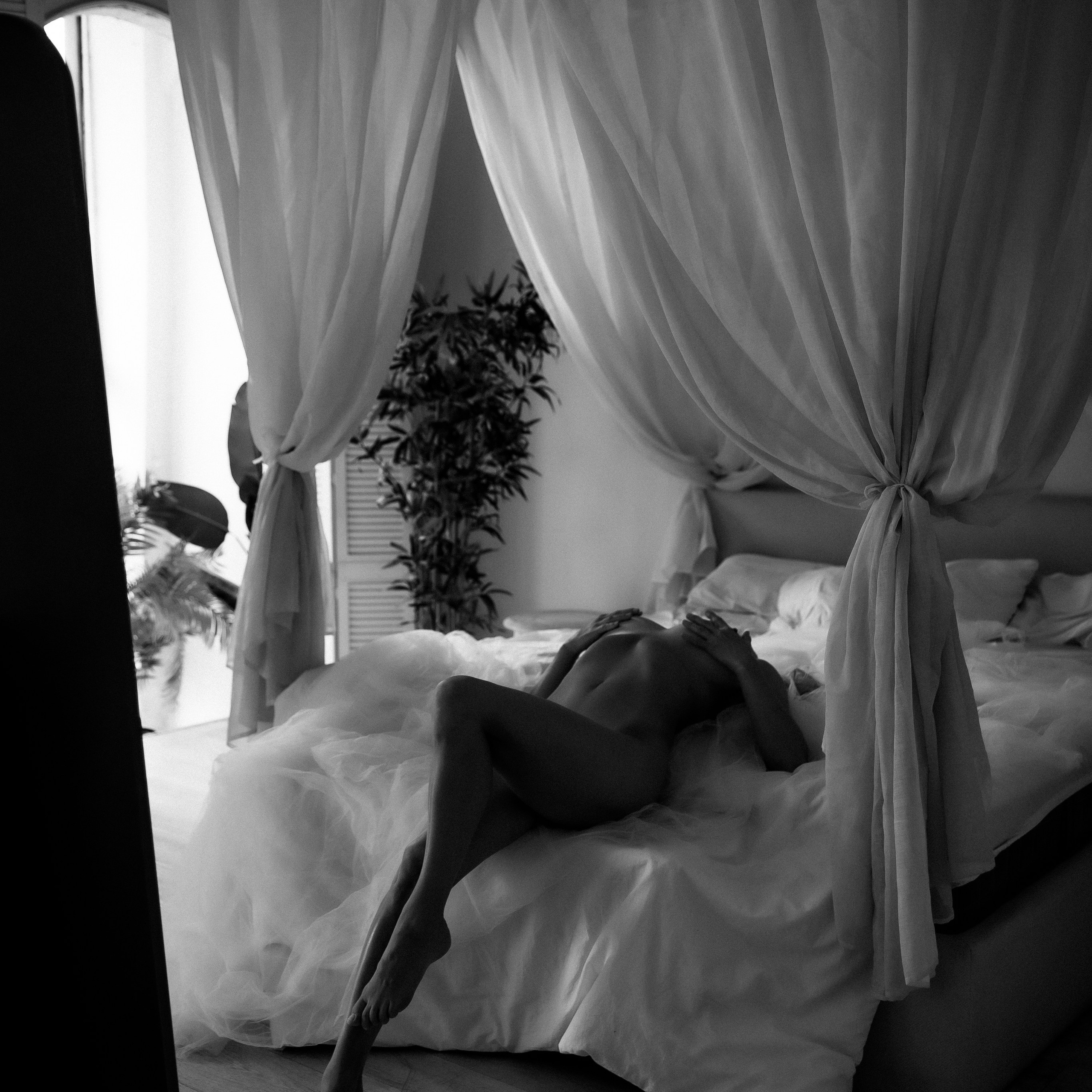 Фотосессия в стиле Playboy в Москве от фотографа Анастасии Инвиш — Персональный глянцевый журнал по итогам фотосессии в стиле Playboy