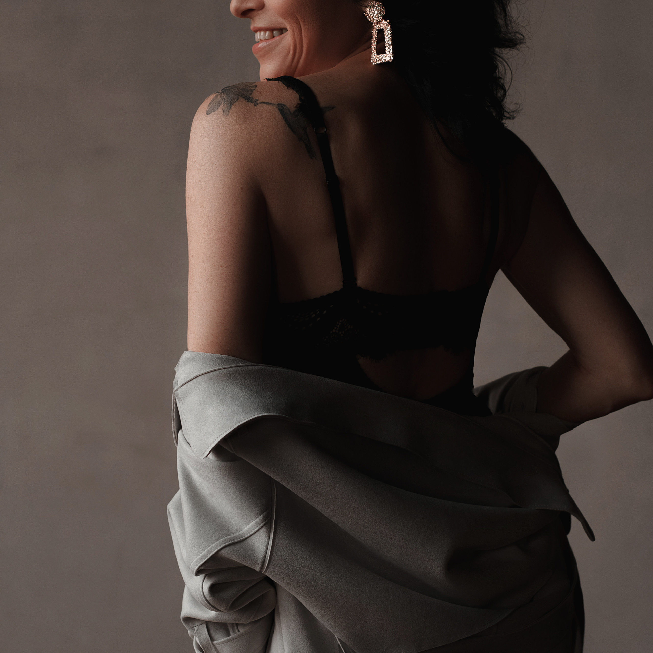 Женские портретные фотосессии в Москве от фотографа Анастасии Инвиш. Эротическая фотосессия в стилю ню в Москве — заказать ню фотосессию от 19 800 руб!