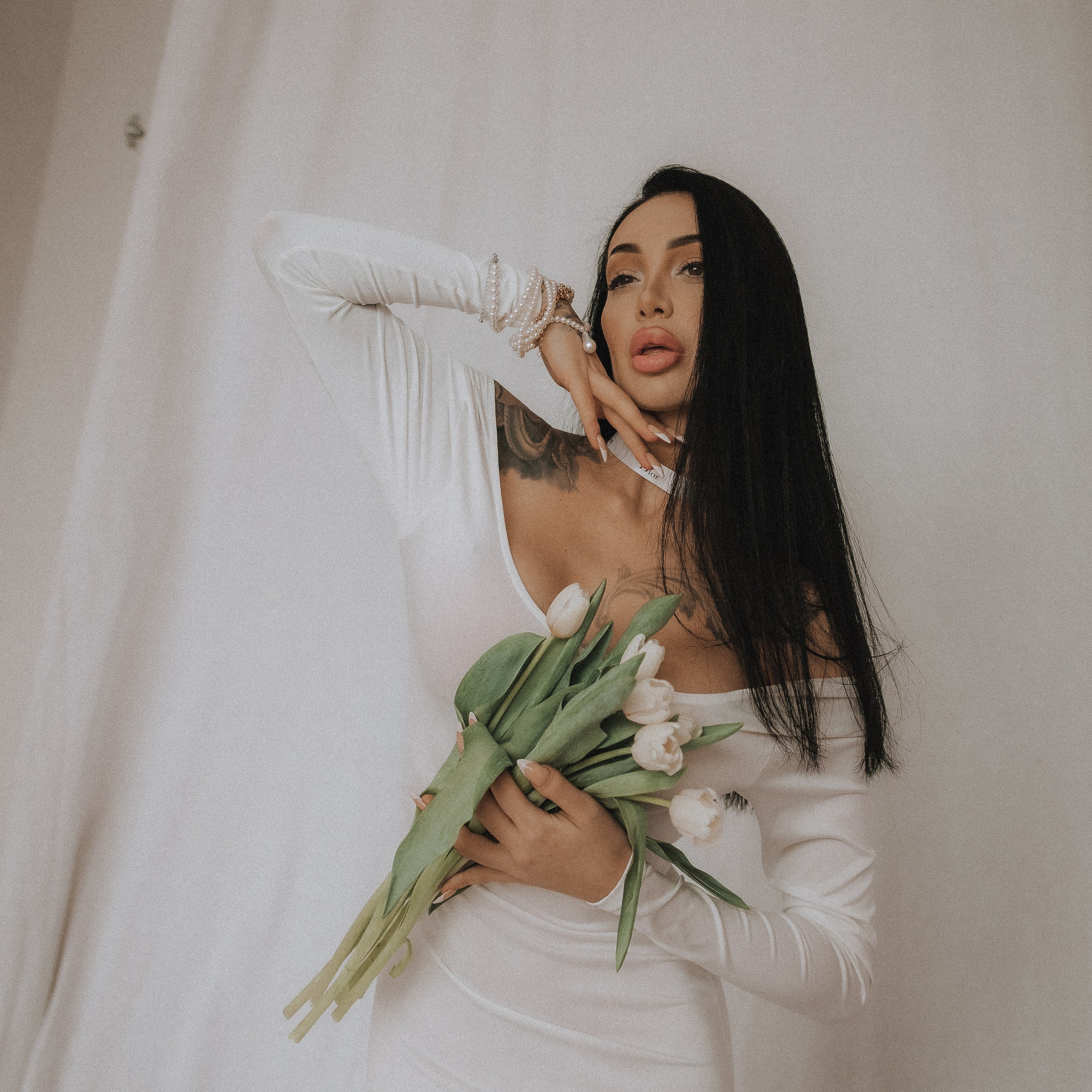 Женские портретные фотосессии в Москве от фотографа Анастасии Инвиш. Эротическая фотосессия в стилю ню в Москве — заказать ню фотосессию от 19 800 руб!