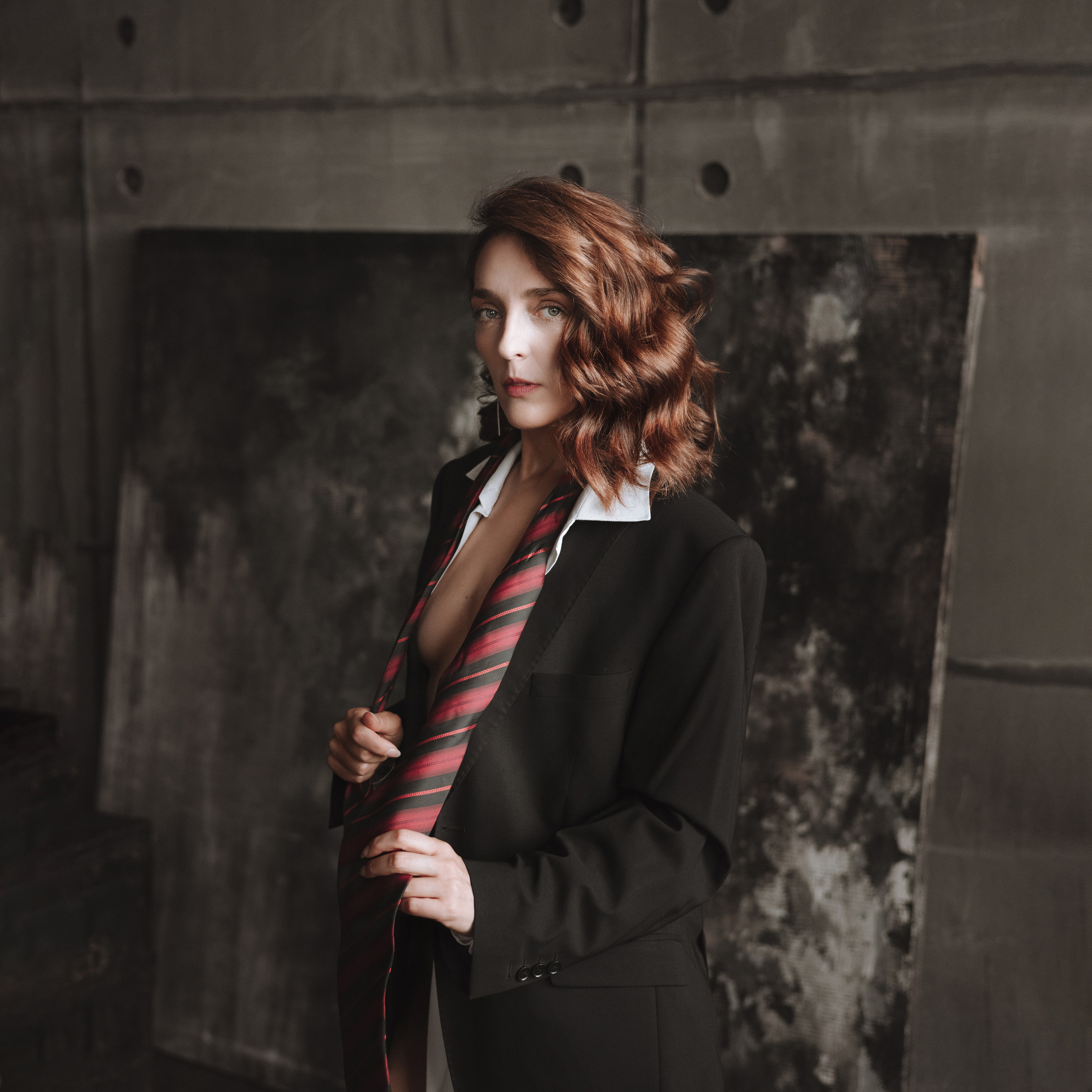 Женские портретные фотосессии в Москве от фотографа Анастасии Инвиш. Эротическая фотосессия в стилю ню в Москве — заказать ню фотосессию от 19 800 руб!