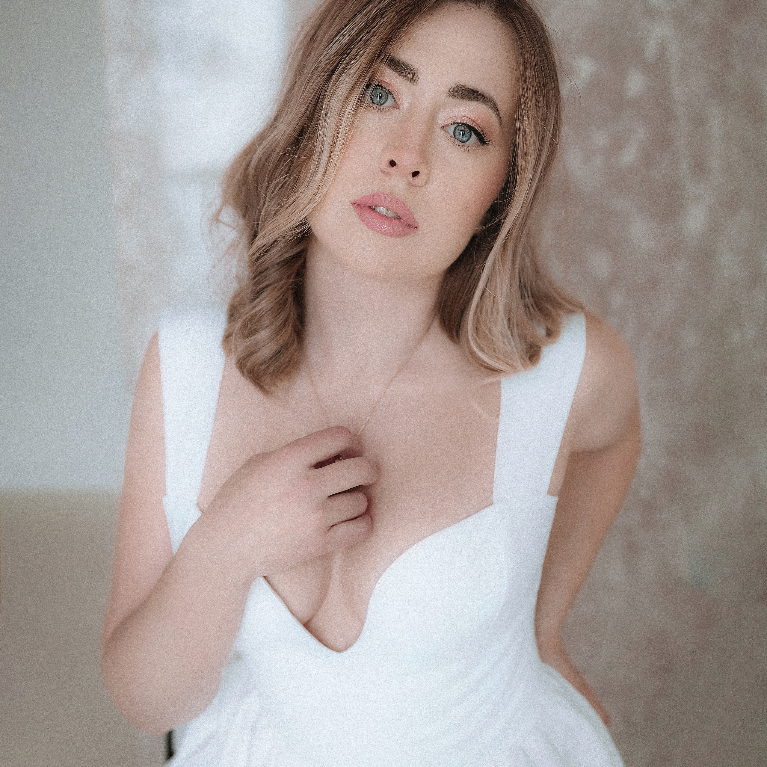 Женские портретные фотосессии в Москве от фотографа Анастасии Инвиш. Эротическая фотосессия в стилю ню в Москве — заказать ню фотосессию от 19 800 руб!