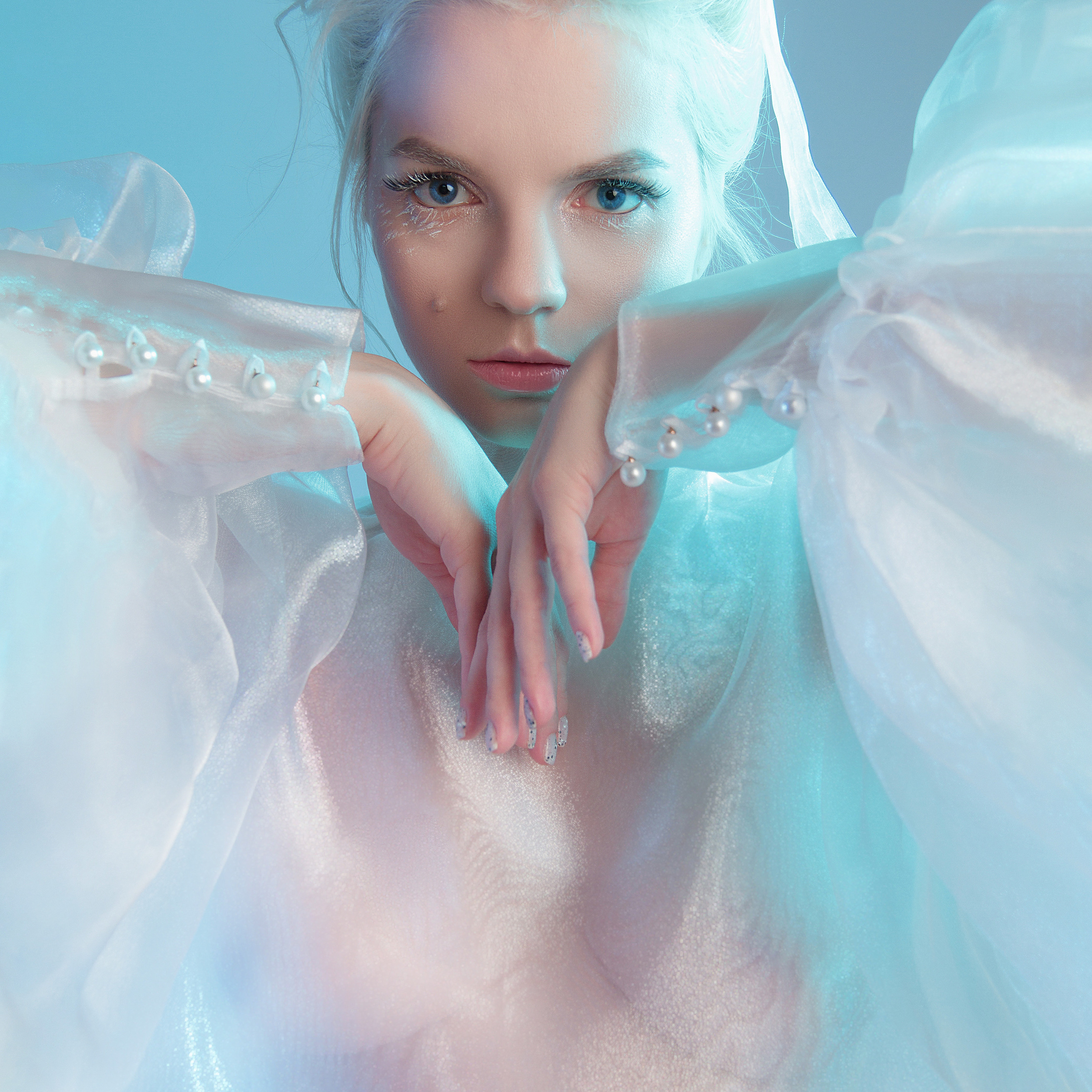 Женские портретные фотосессии в Москве от фотографа Анастасии Инвиш. Эротическая фотосессия в стилю ню в Москве — заказать ню фотосессию от 19 800 руб!