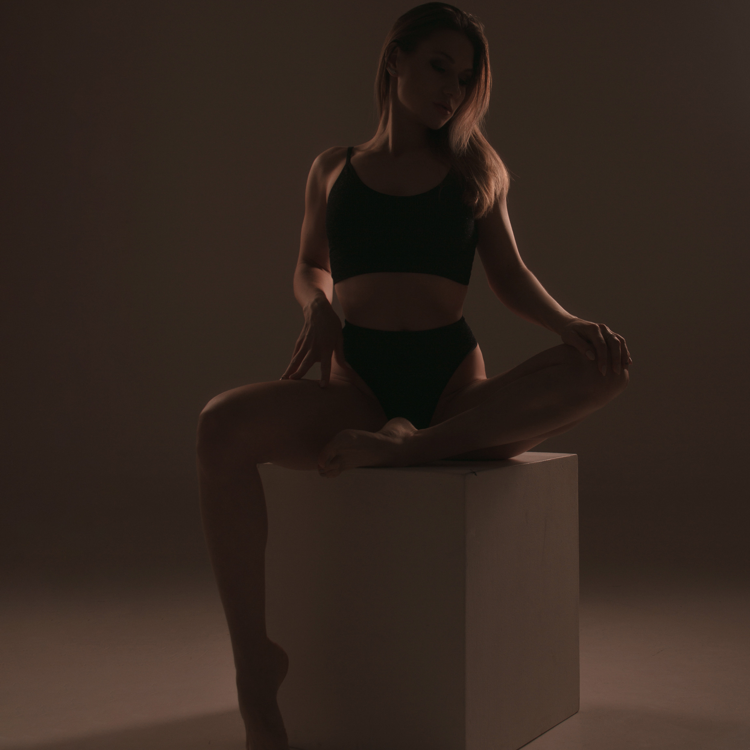 Женские портретные фотосессии в Москве от фотографа Анастасии Инвиш. Эротическая фотосессия в стилю ню в Москве — заказать ню фотосессию от 19 800 руб!