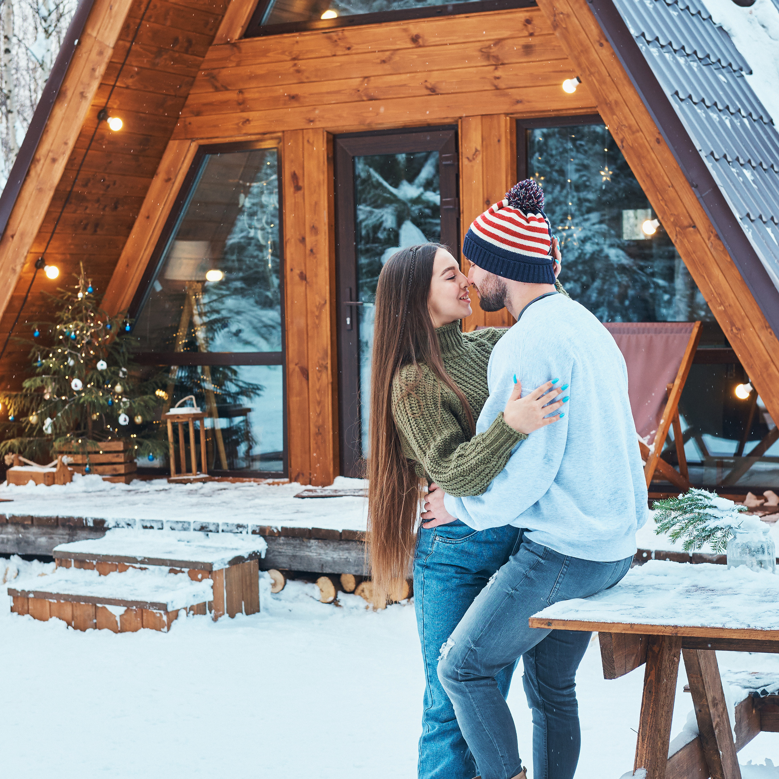 «Берлога» в лесу