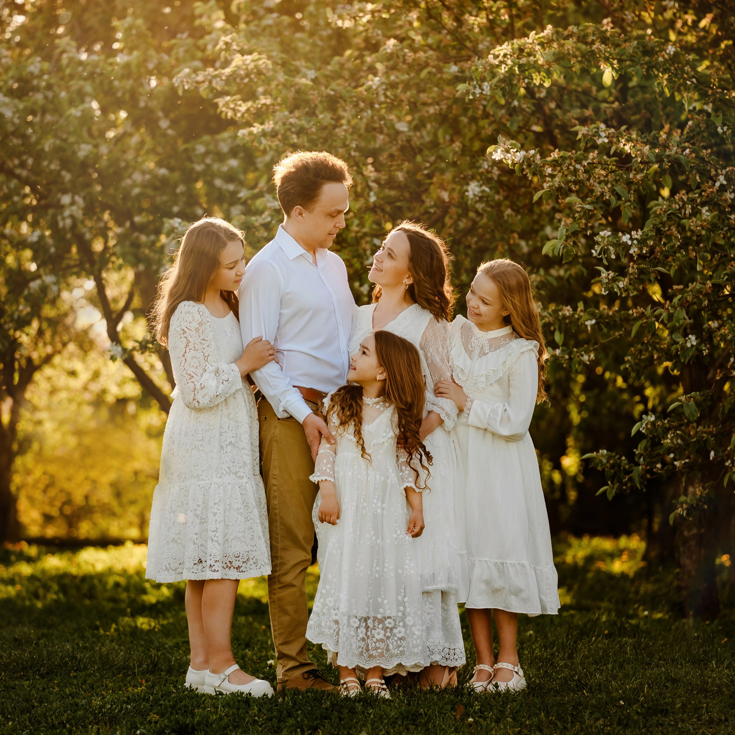 Семейная прогулка