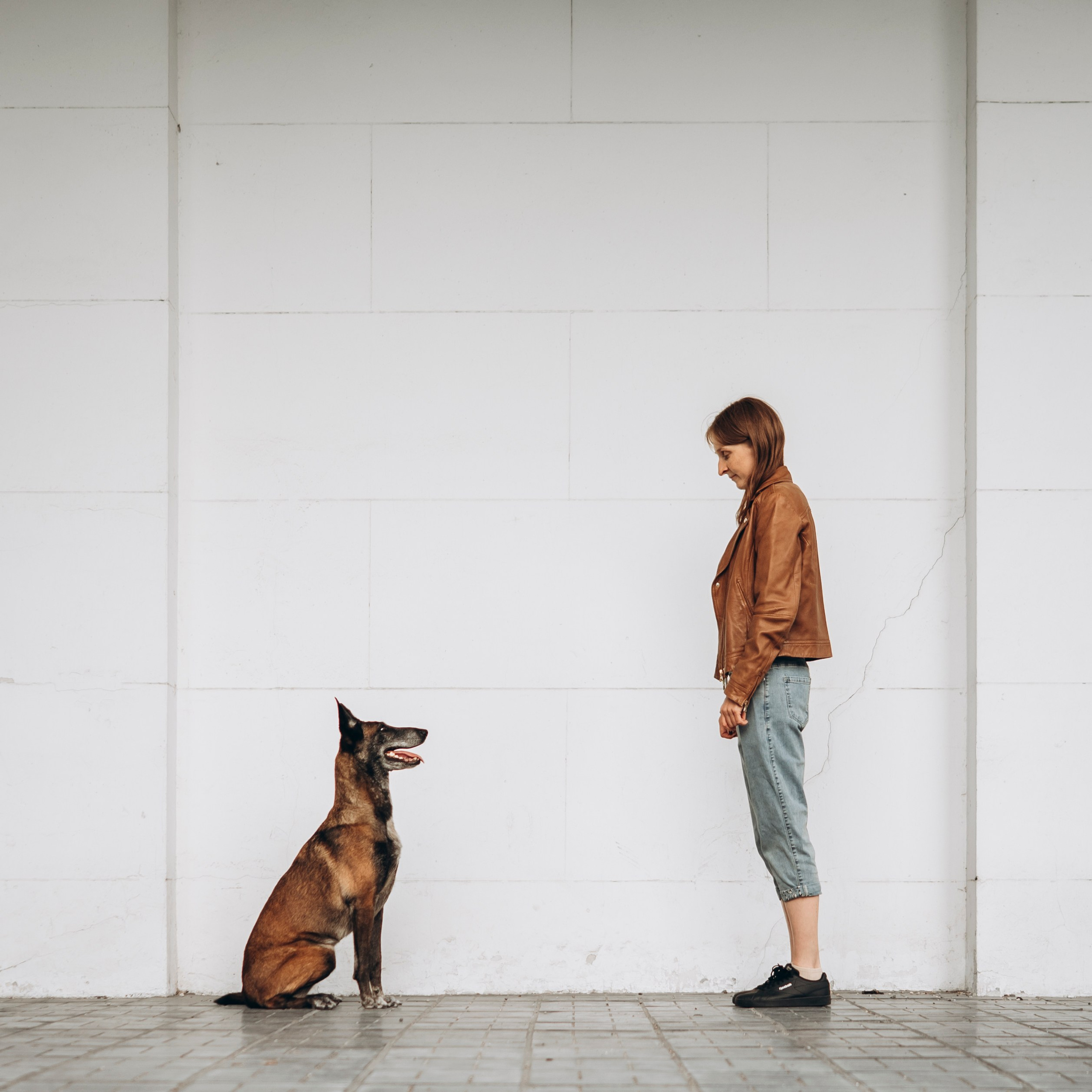 Вика, Ари и Нави