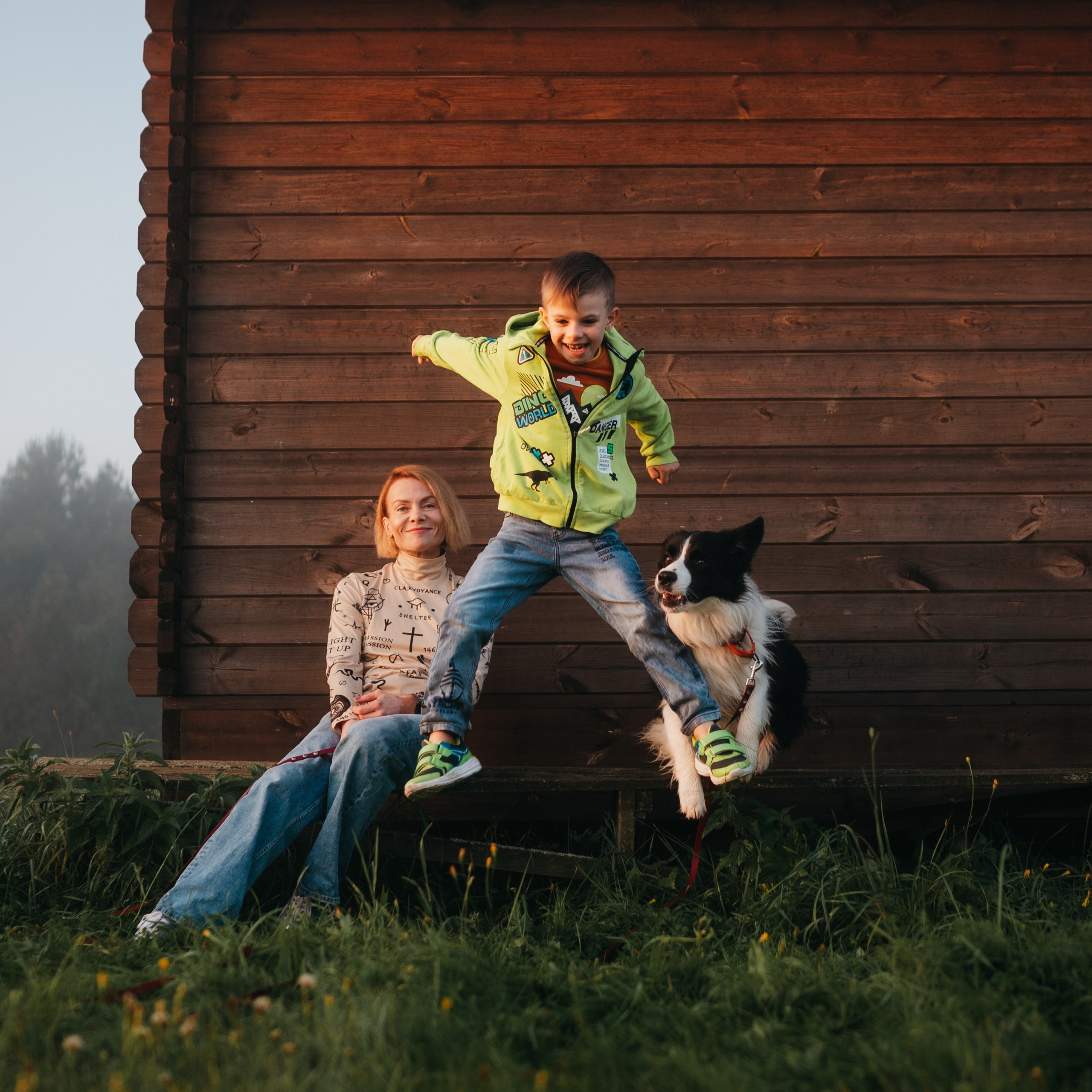 Семейная прогулка