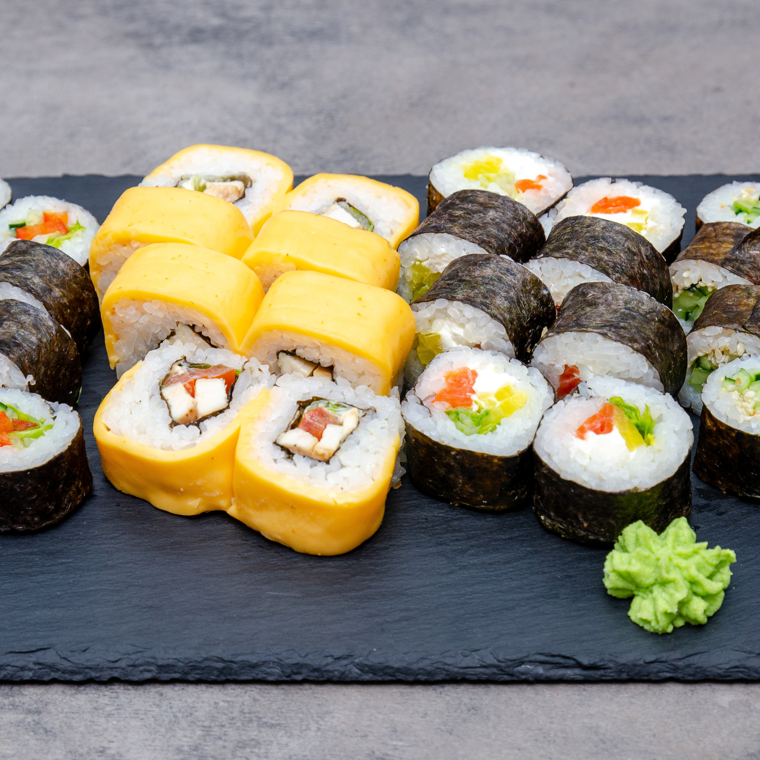 Роллы, суши, гунканы. Рекламный, предметный и фуд-фотограф в Ставрополе Ворнавской Евгений