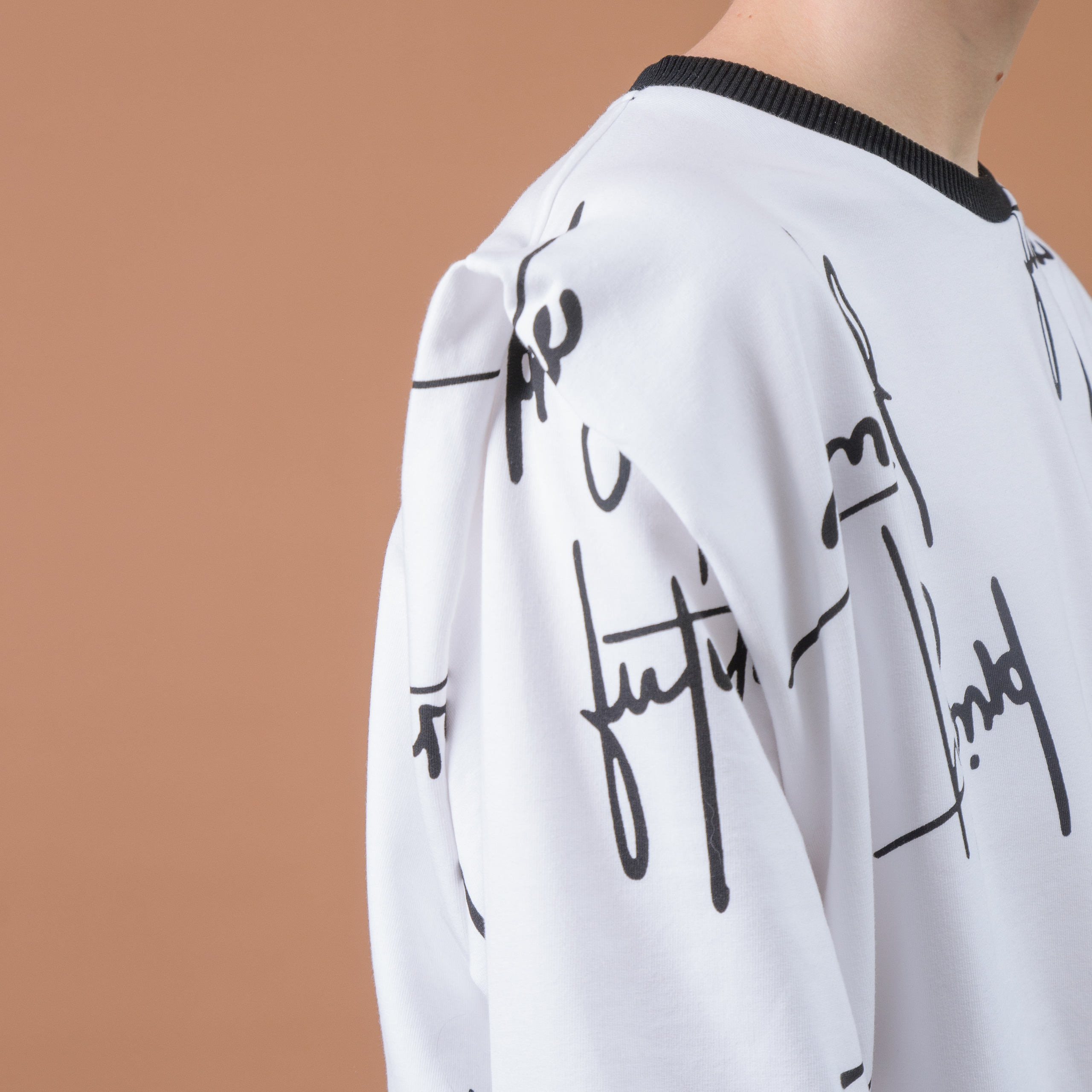 Фото одежды для Wildberries. Рекламный, предметный и фуд-фотограф в Ставрополе Ворнавской Евгений