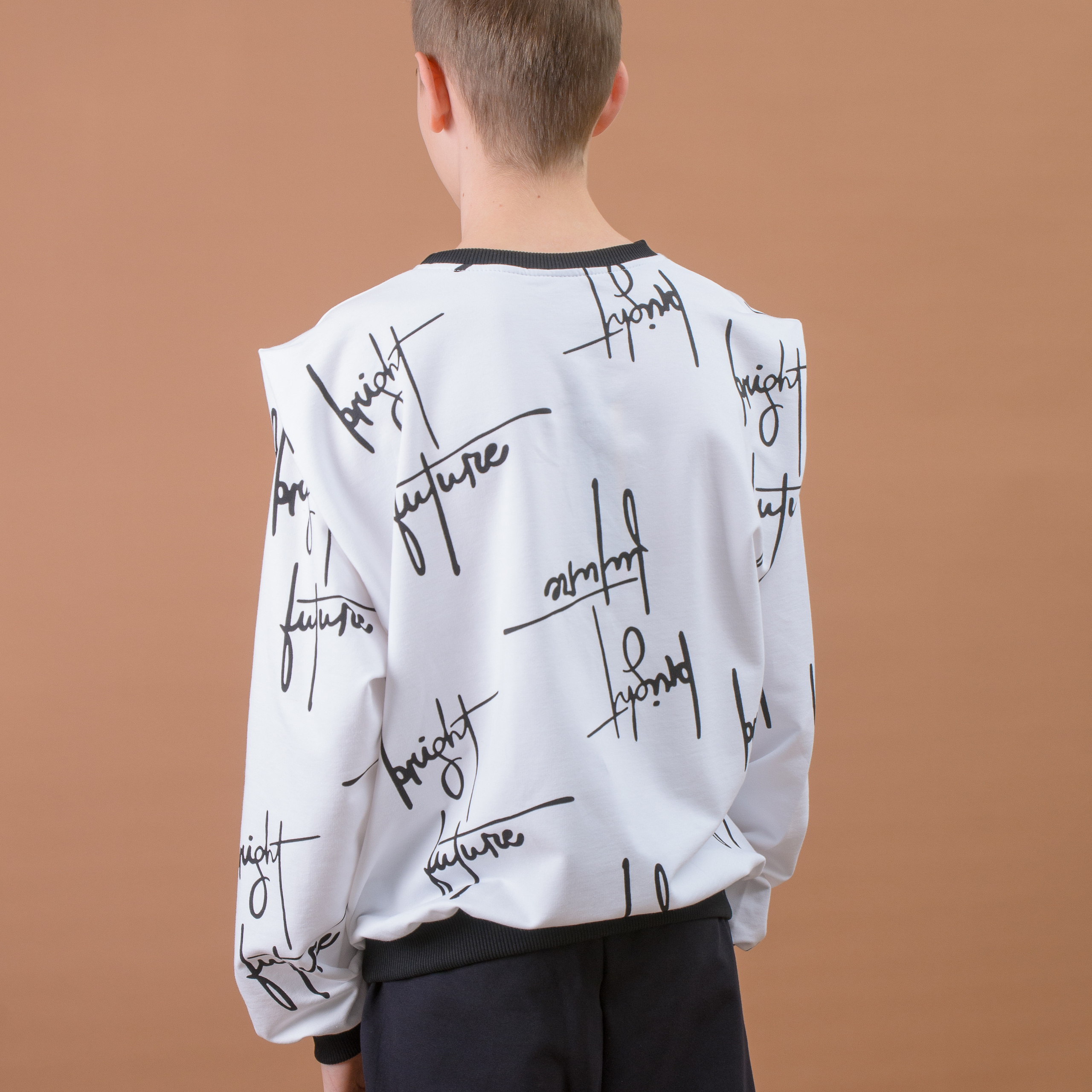 Фото одежды для Wildberries. Рекламный, предметный и фуд-фотограф в Ставрополе Ворнавской Евгений