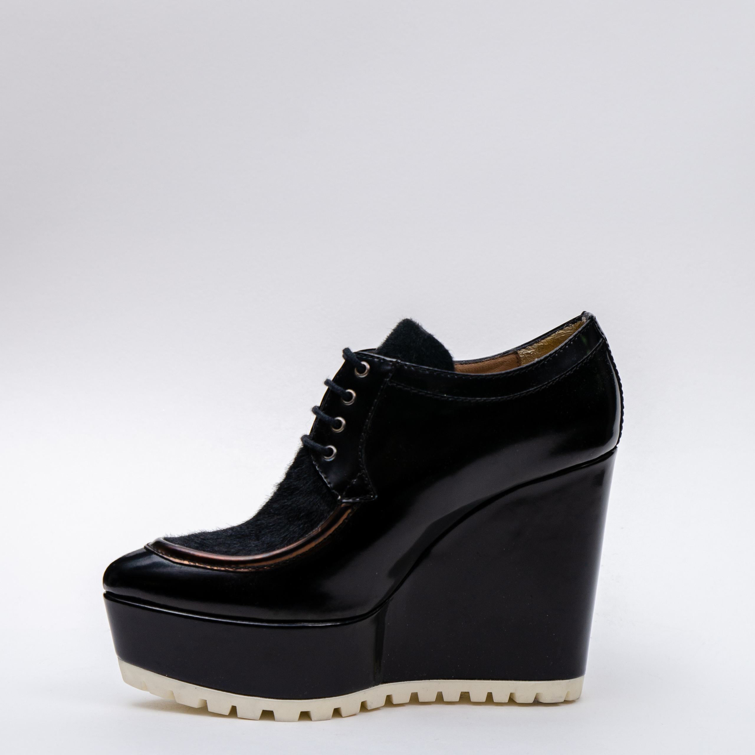 Фото обуви. Рекламный, предметный и фуд-фотограф в Ставрополе Ворнавской Евгений