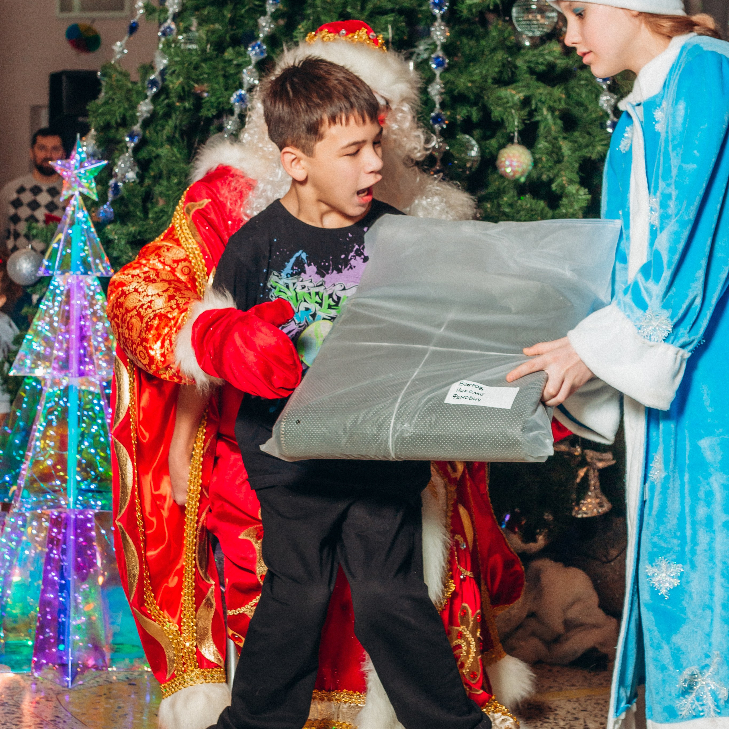 Новогодние чудеса с БЕТСИТИ: Подарки, улыбки и волшебство!