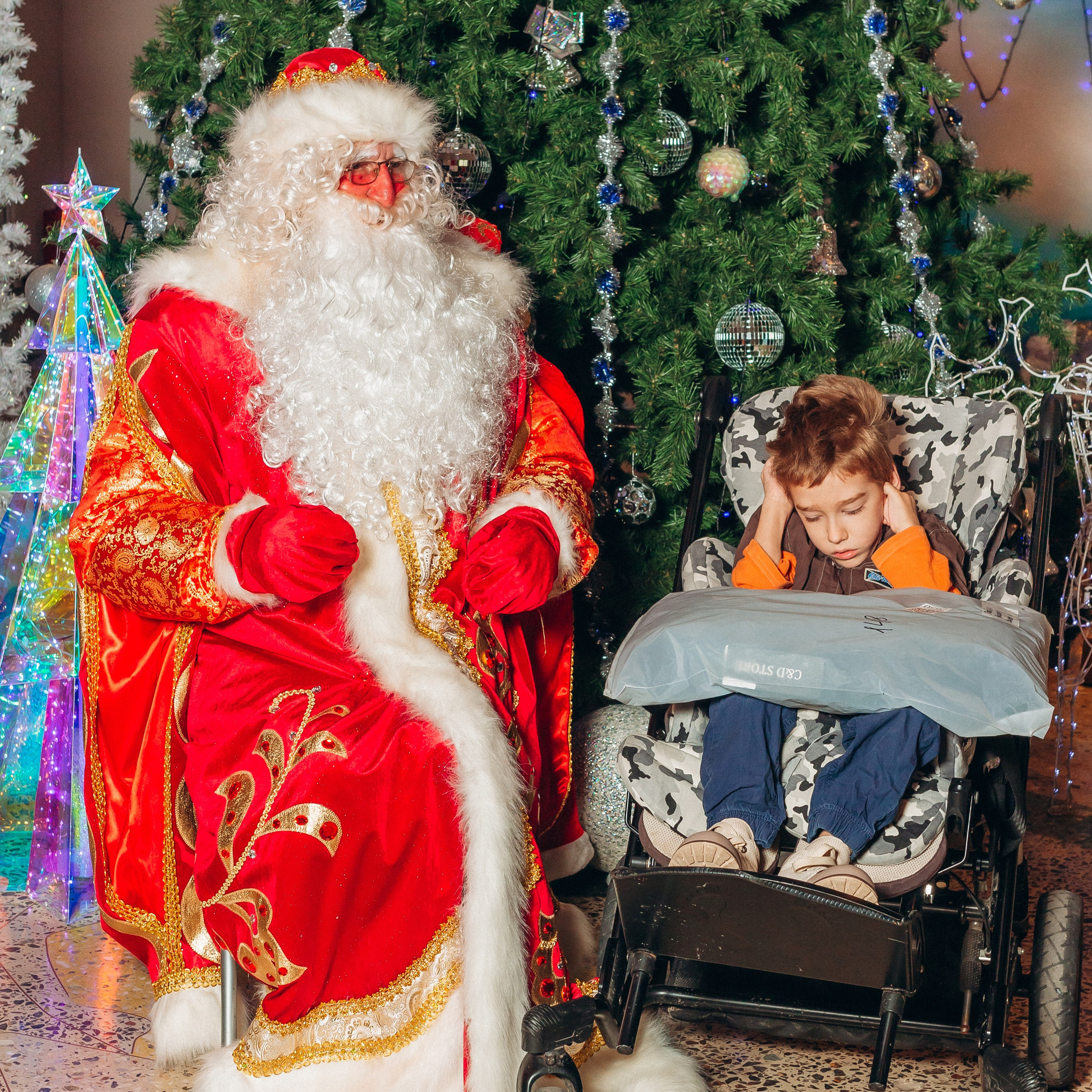 Новогодние чудеса с БЕТСИТИ: Подарки, улыбки и волшебство!