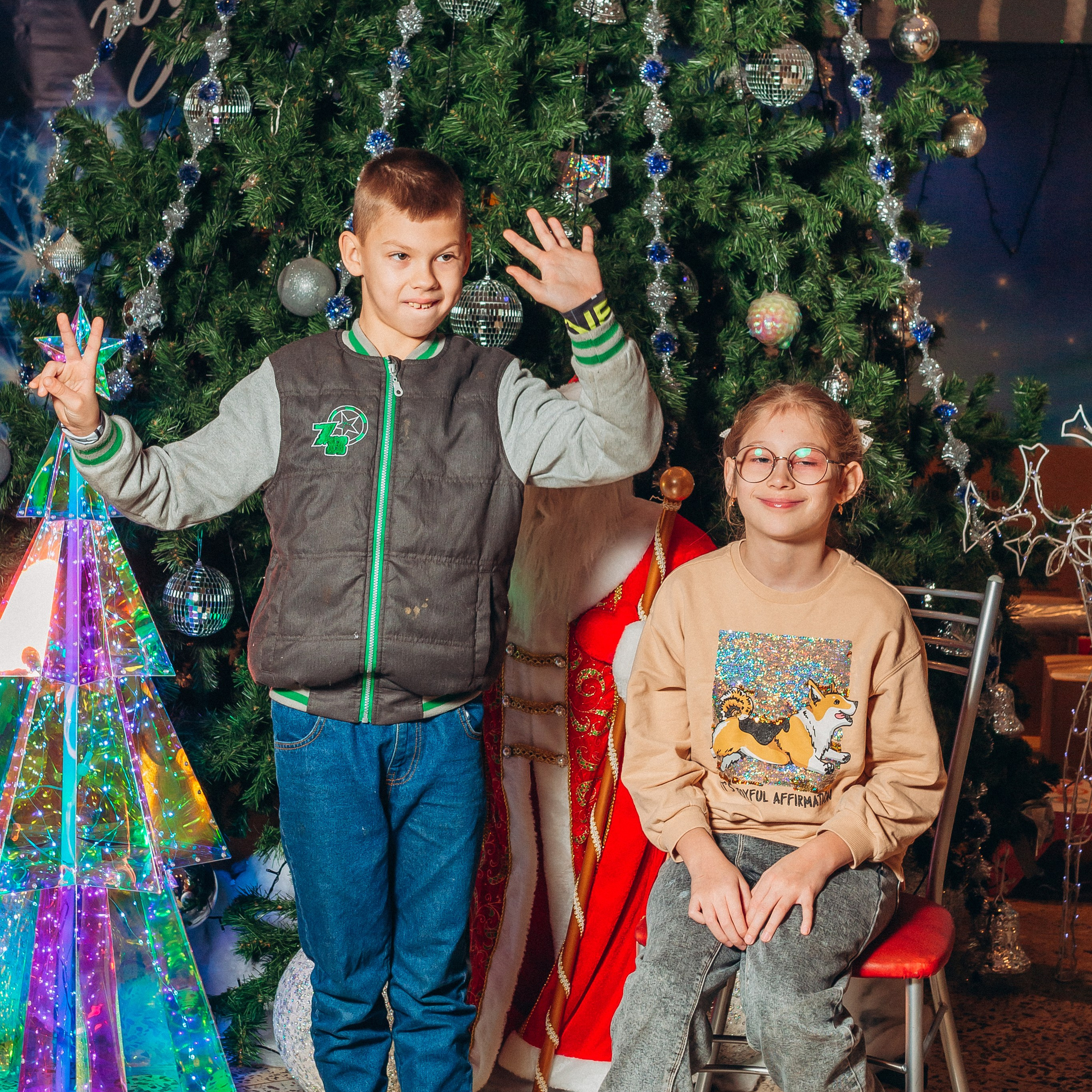 Новогодние чудеса с БЕТСИТИ: Подарки, улыбки и волшебство!