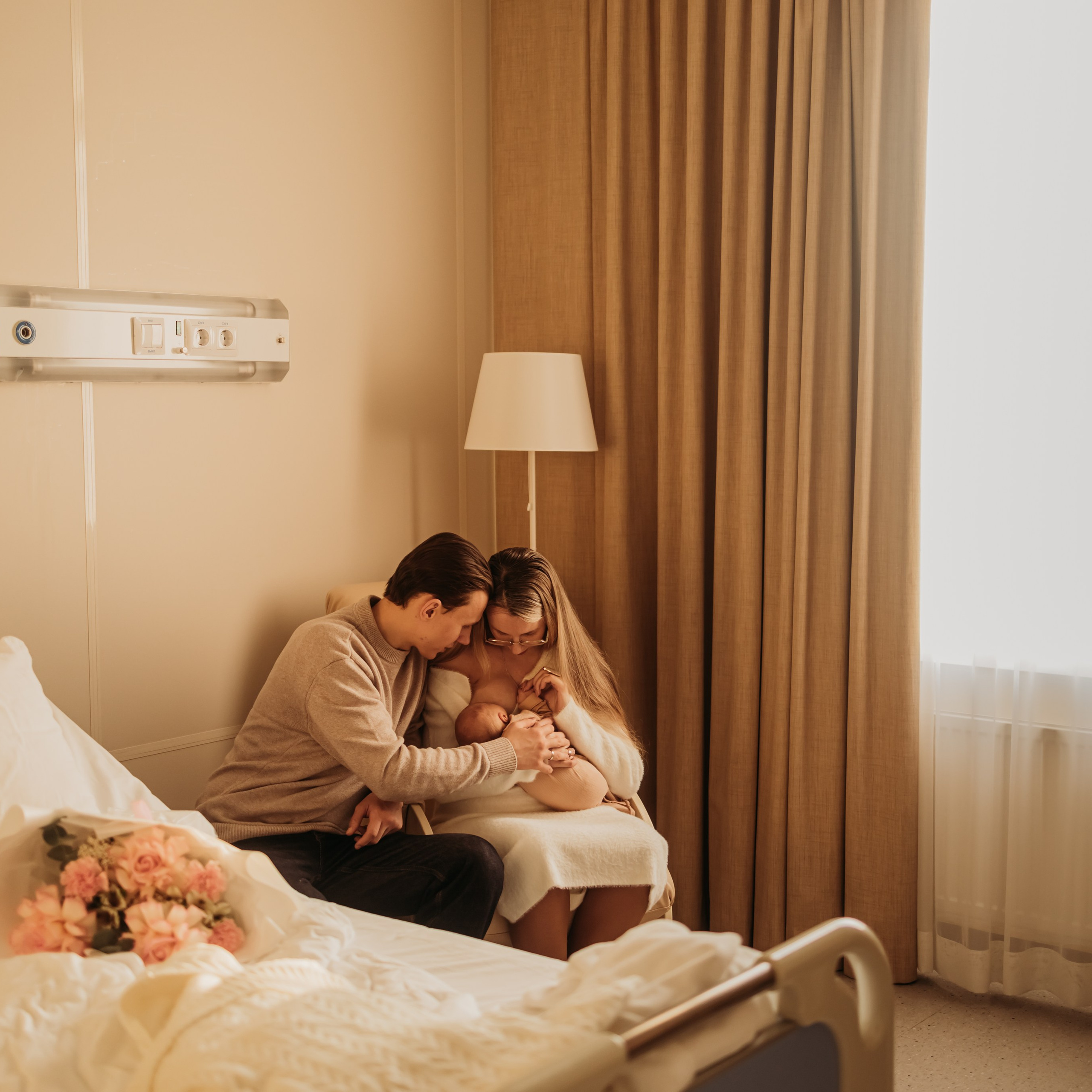 Выписка из&nbsp;родильного дома