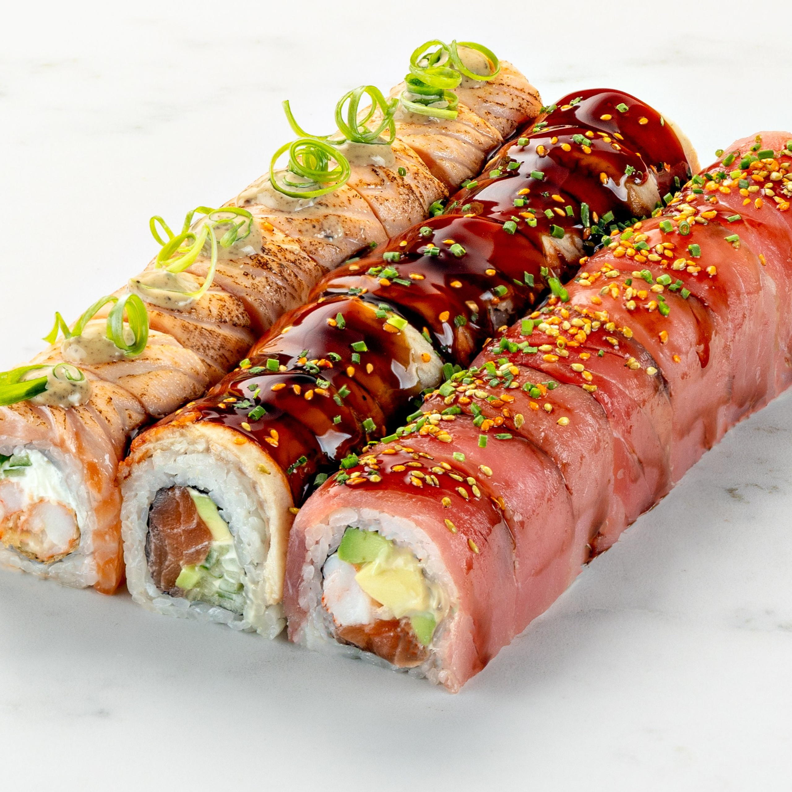 Роллы и суши фото