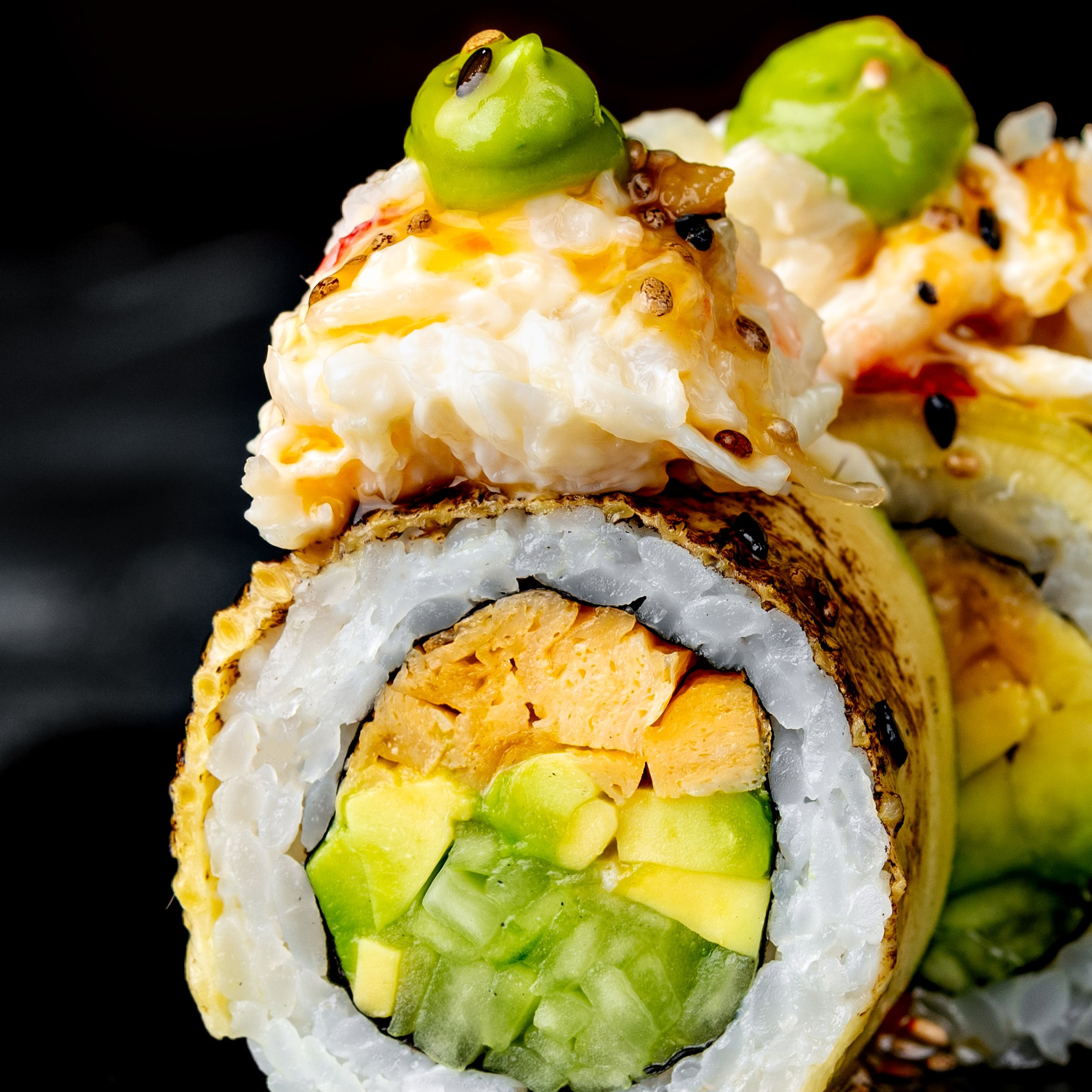 Роллы и суши фото