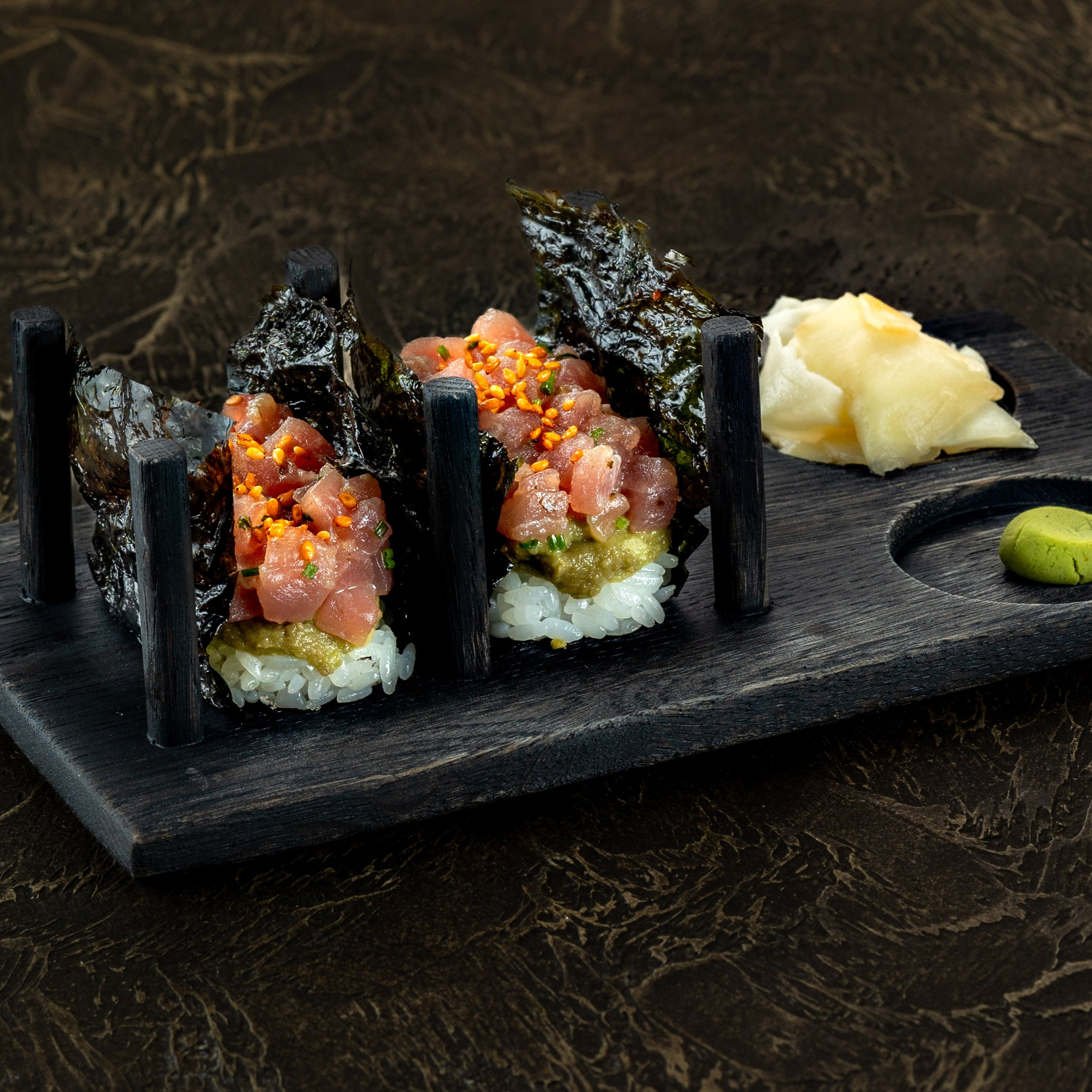 Роллы и суши фото